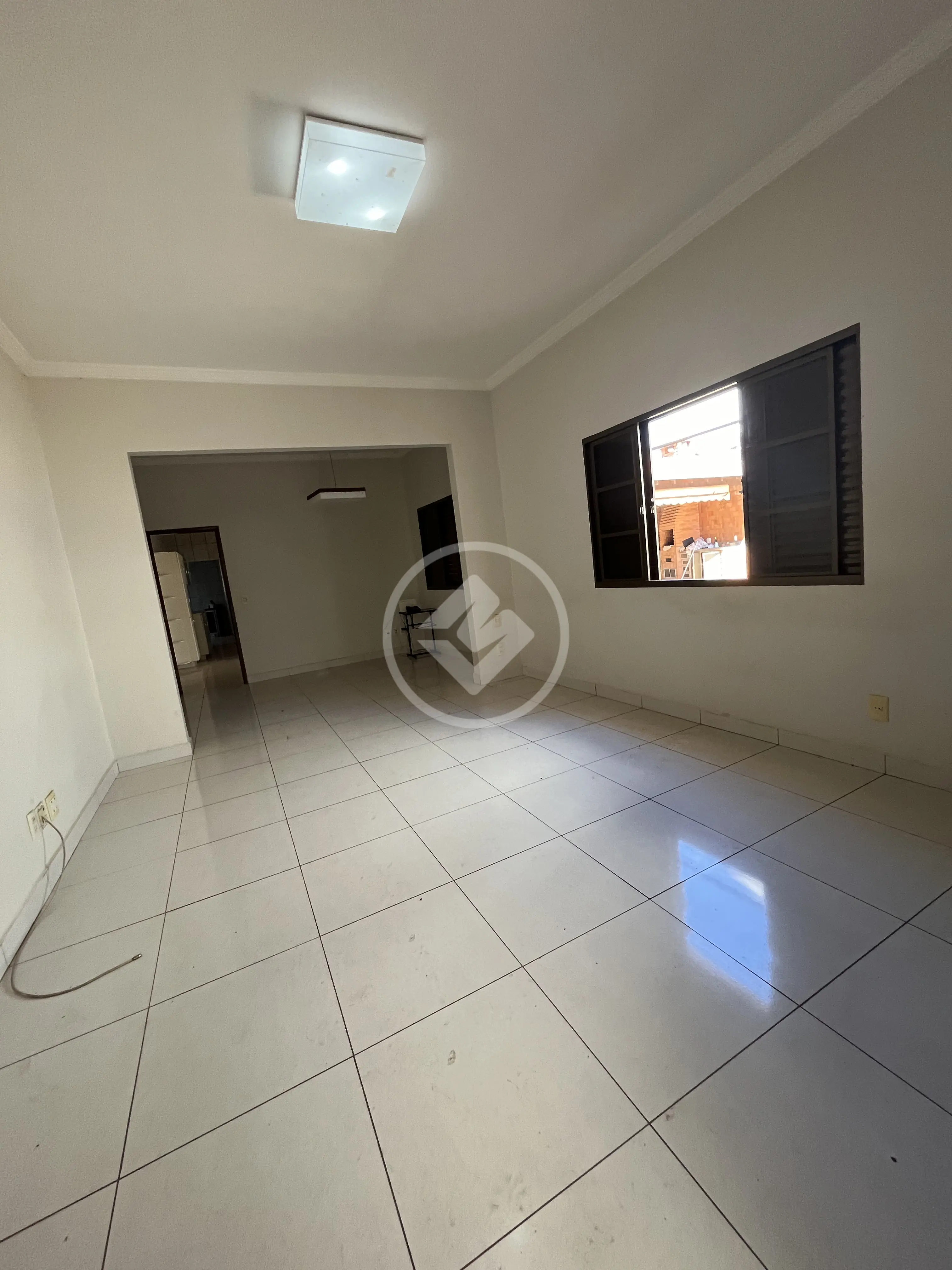 Casa à venda com 3 quartos, sendo 2 suítes – 257 m²- Aparecida- Uberlândia/MG