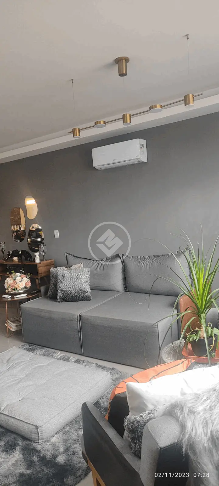 Casa assobradada em condomínio à venda com 3 quartos, sendo 1 suíte – 125 m²- Aclimação - Uberlândia/MG