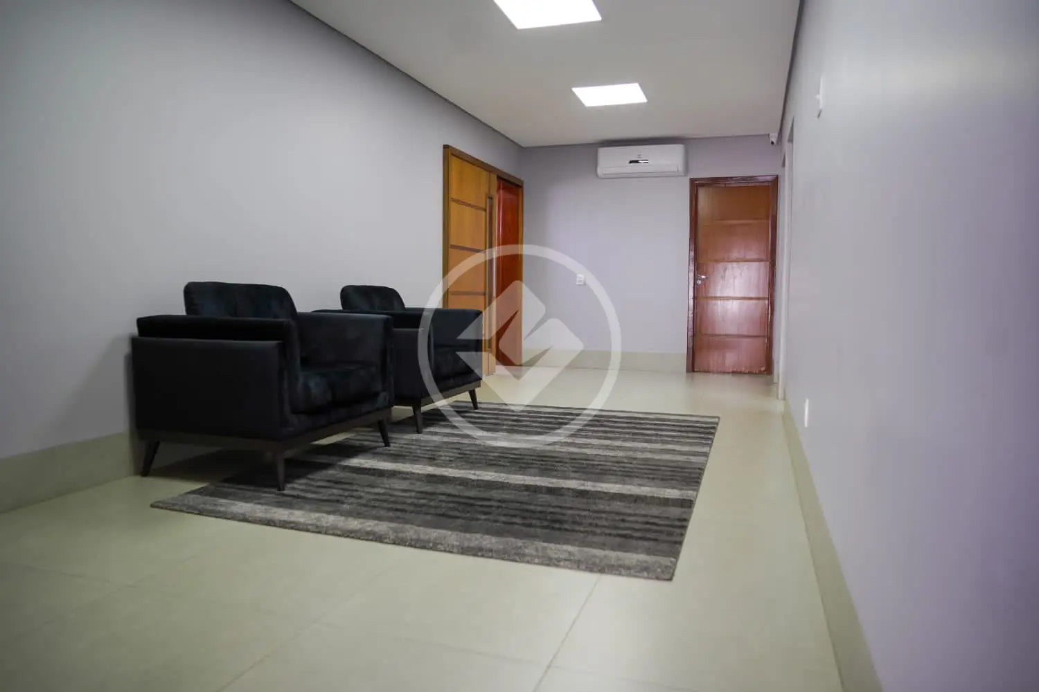 Sobrado 3 quartos no Umuarama, Uberlândia — foto 3 de 6