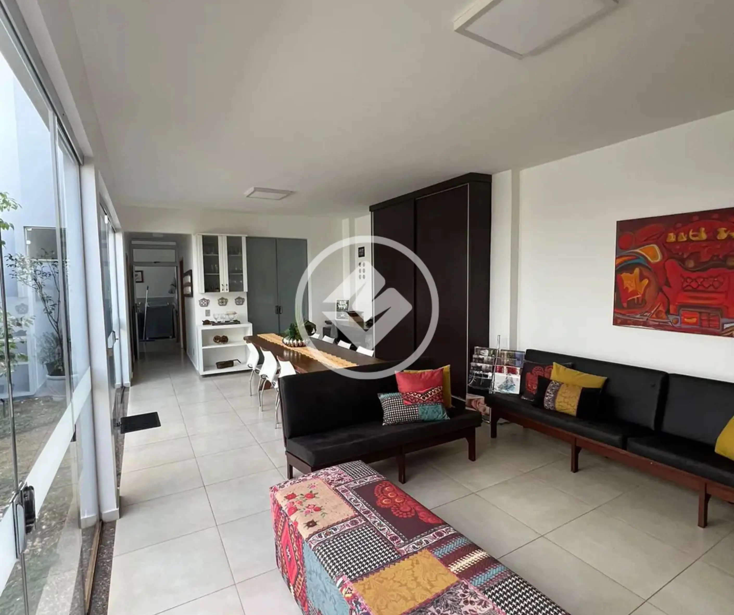 Sobrado 6 quartos no Santa Mônica, Uberlândia — foto 6 de 6