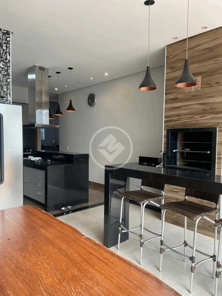 Casa Condomínio Novo Mundo, Uberlândia - MG — foto 1