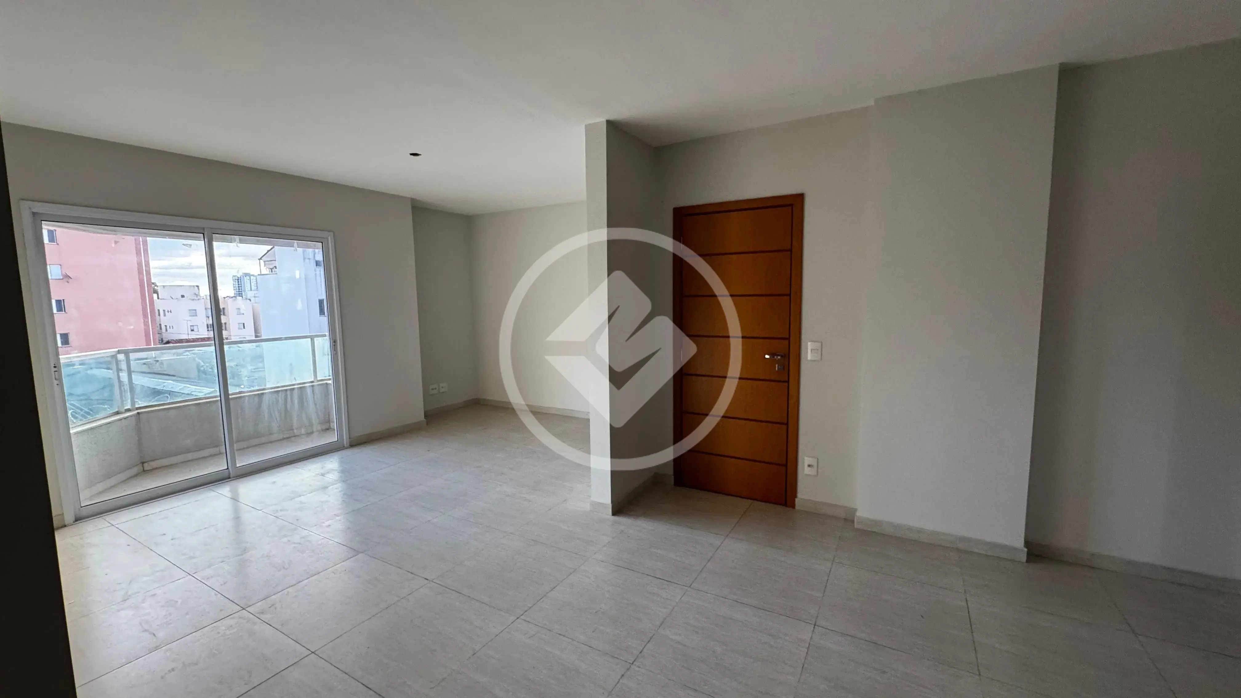 Apartamento SARAIVA, Uberlândia - MG — foto 1