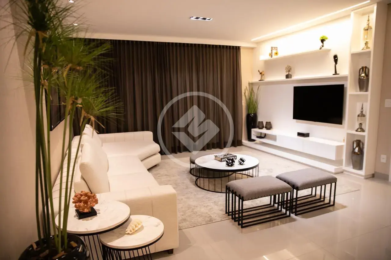 Apartamento à venda com 4 quartos sendo 4 suítes - 216,7m² - Martins - Uberlândia/MG