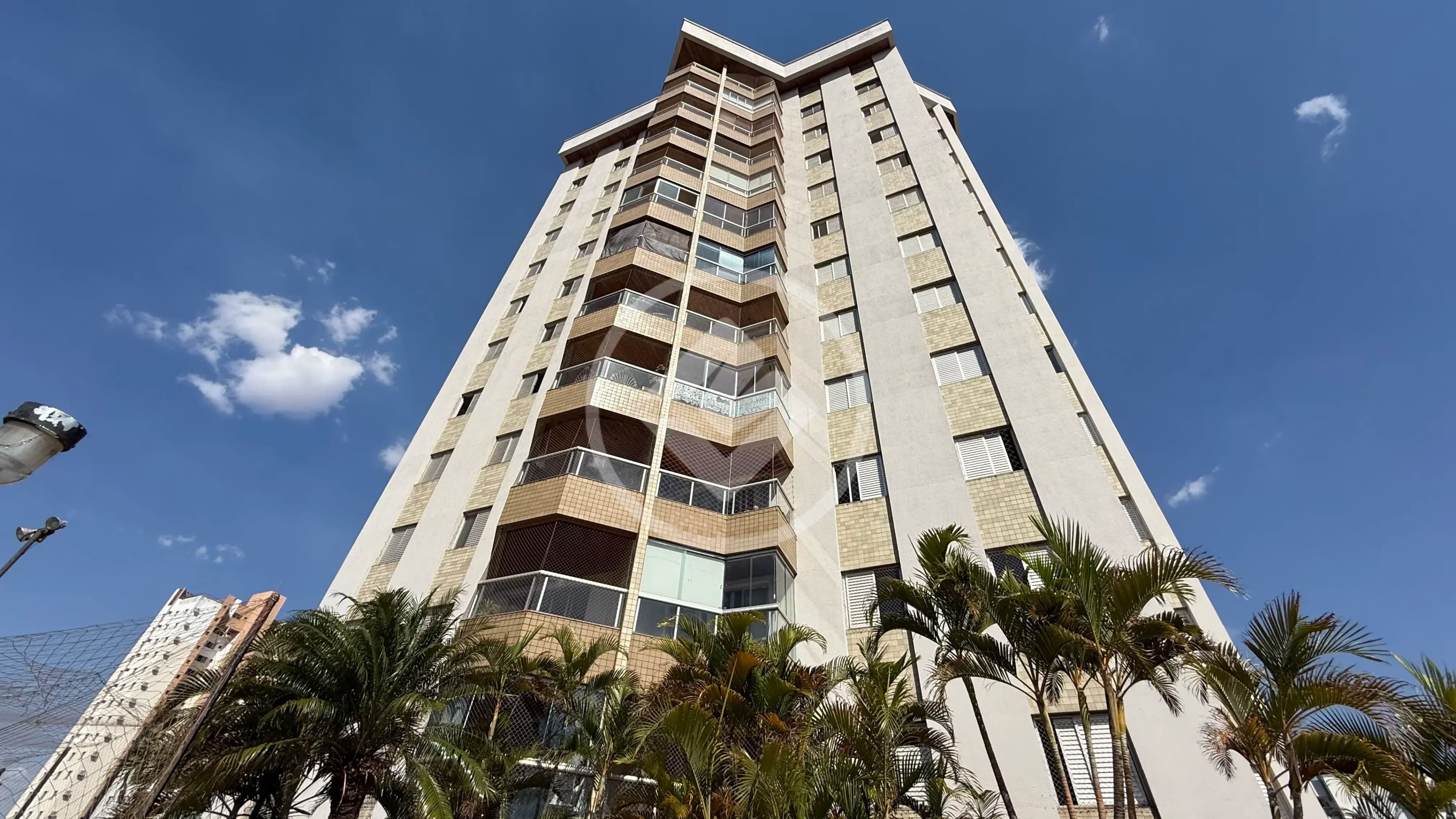 Apartamento Martins, Uberlândia - MG — foto 1