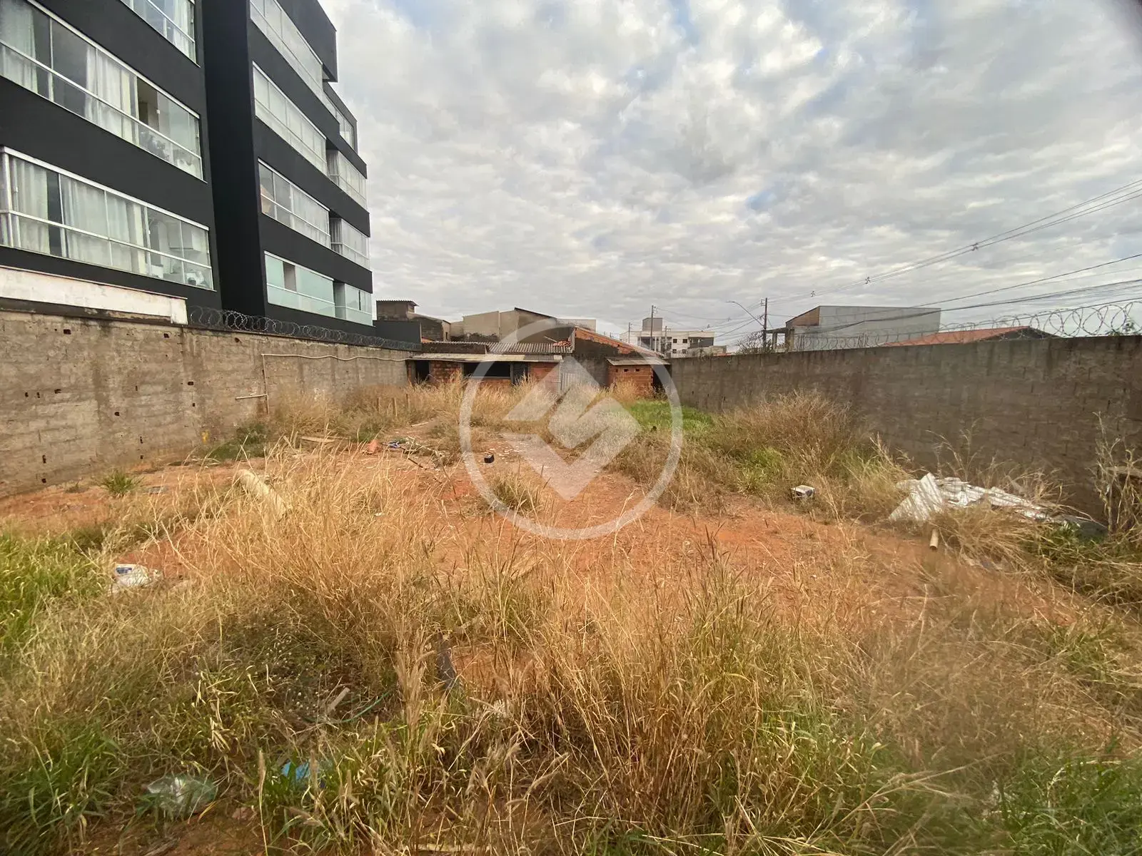 Terreno Santa Mônica, Uberlândia - MG — foto 1