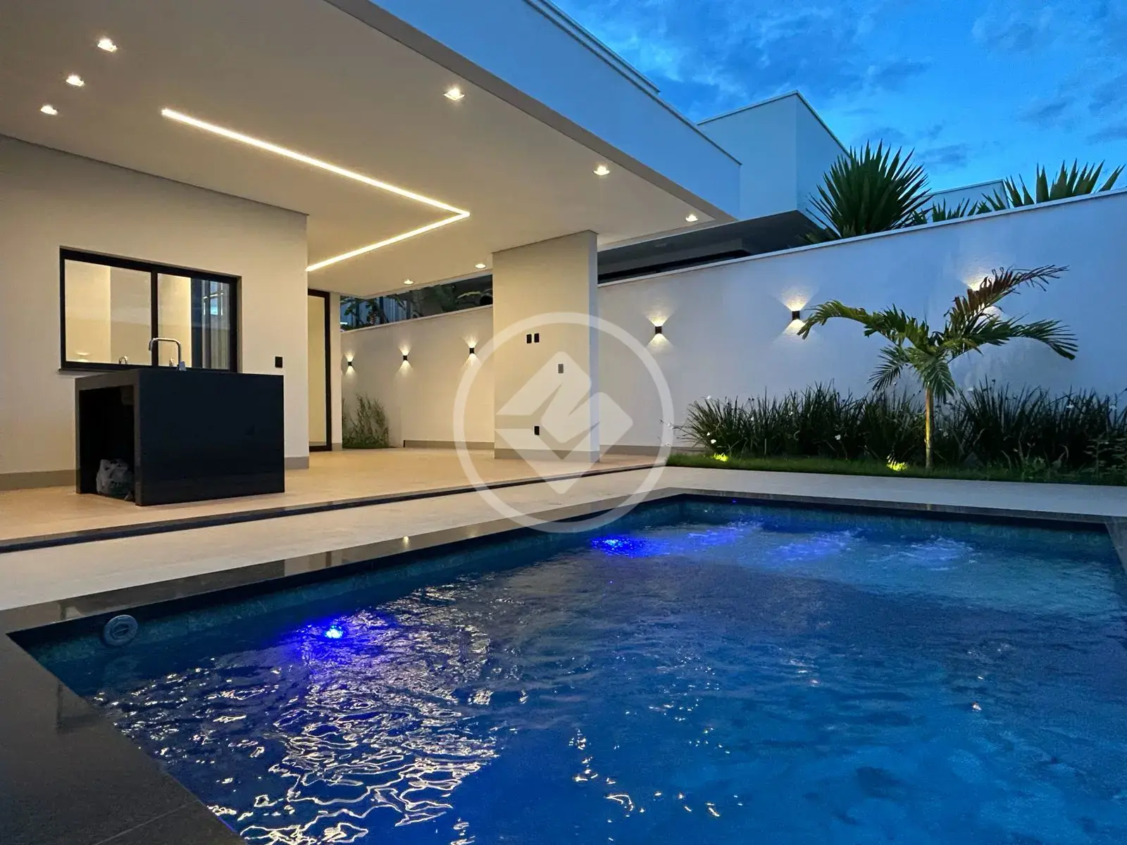 Casa Condomínio Laranjeiras, Uberlândia - MG — foto 1