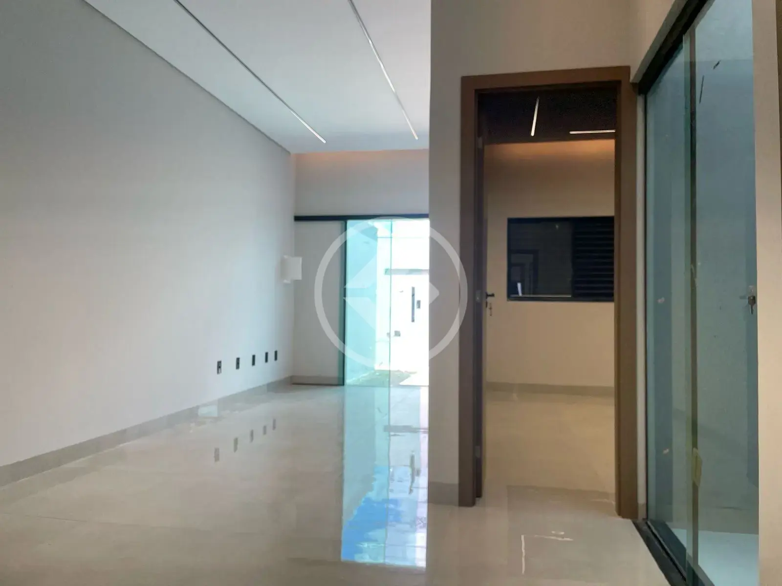 Casa JARDIM HOLANDA, Uberlândia - MG — foto 1