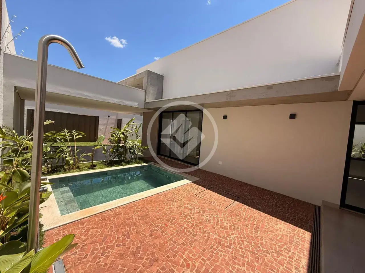 Casa Jardim Karaíba, Uberlândia - MG — foto 1