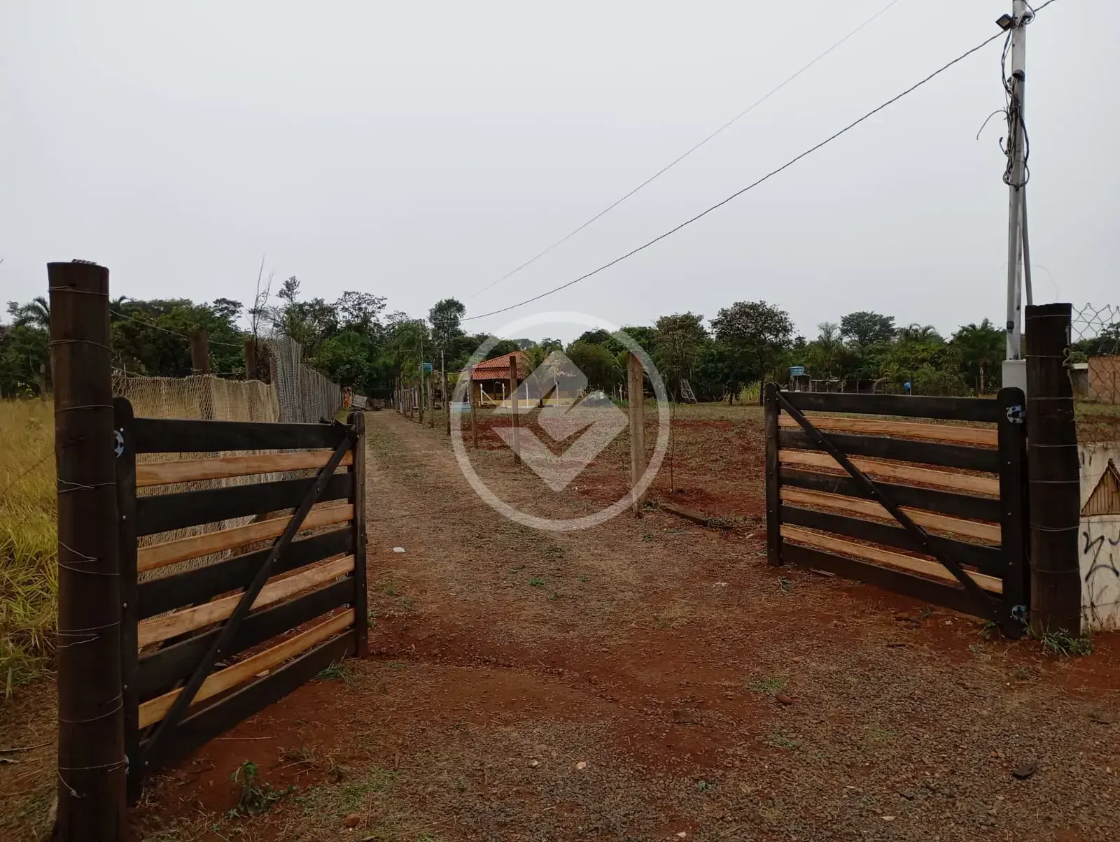 Chácara Área Rural de Uberlândia, Uberlândia - MG — foto 1