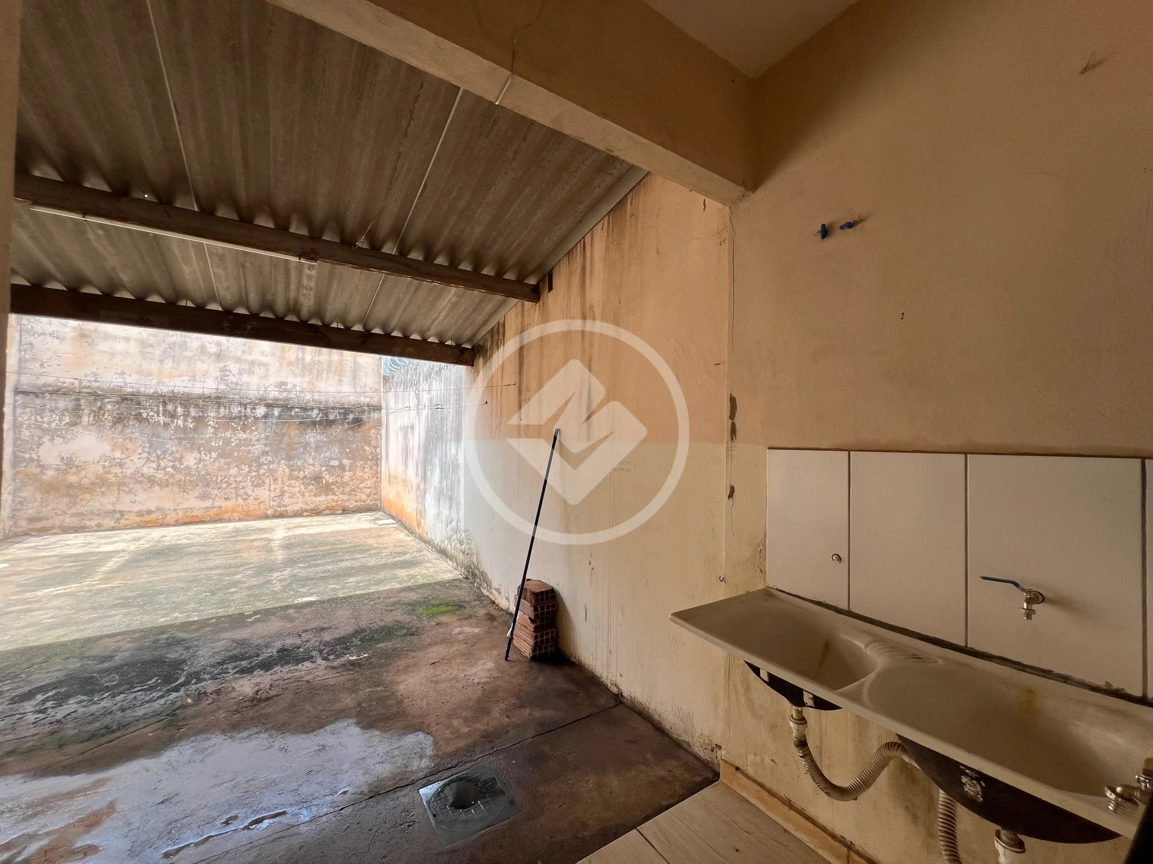 Casa 2 quartos no Luizote de Freitas, Uberlândia — foto 4 de 6