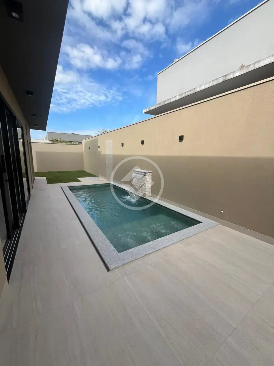Casa Condomínio Laranjeiras, Uberlândia - MG — foto 2