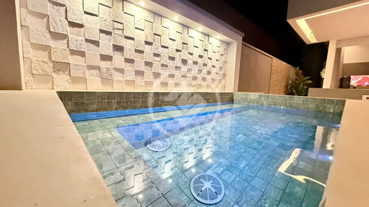 Casa Condomínio Laranjeiras, Uberlândia - MG — foto 1
