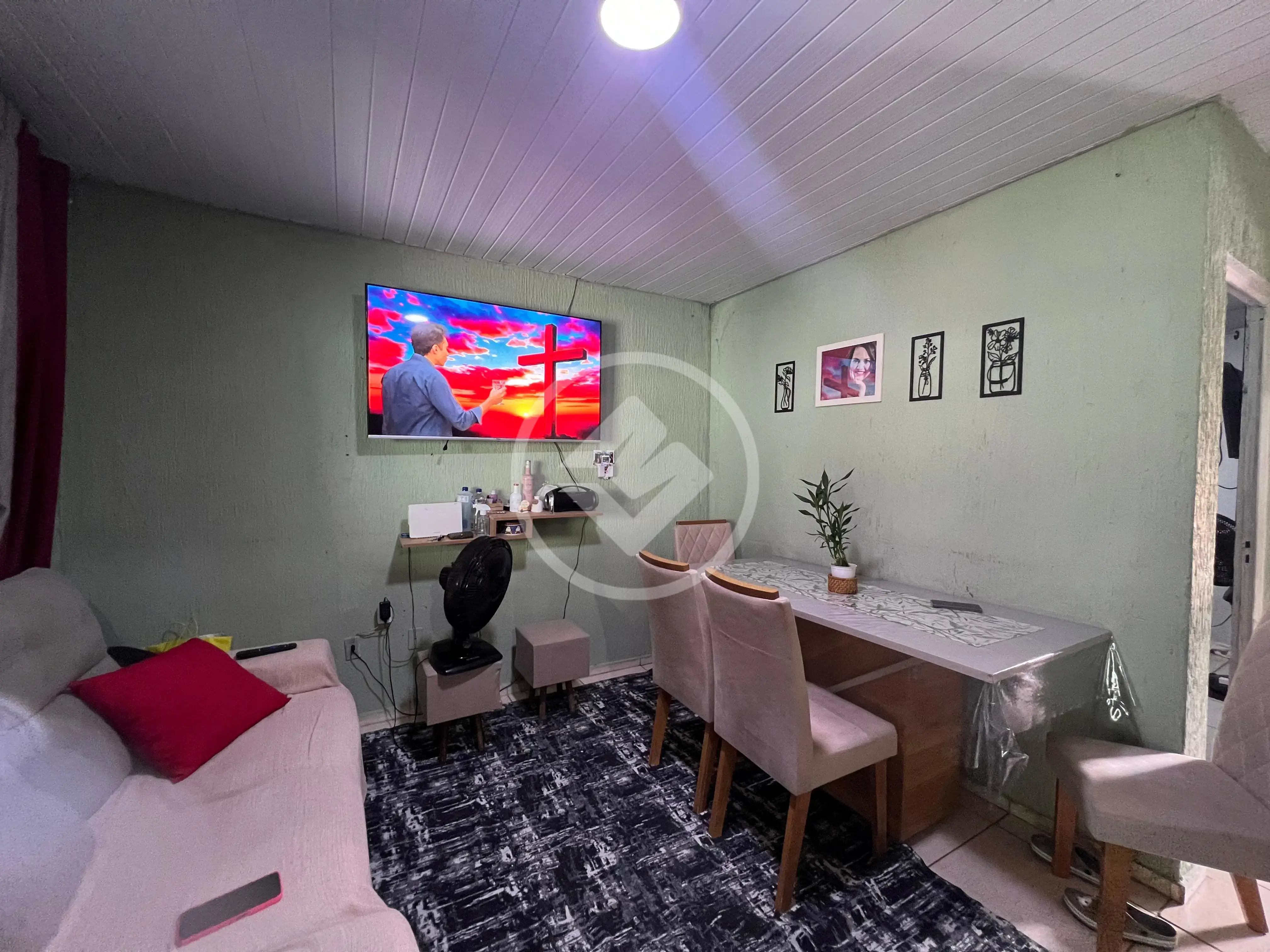 Casa 2 quartos no Loteamento Residencial Pequis, Uberlândia — foto 1 de 6