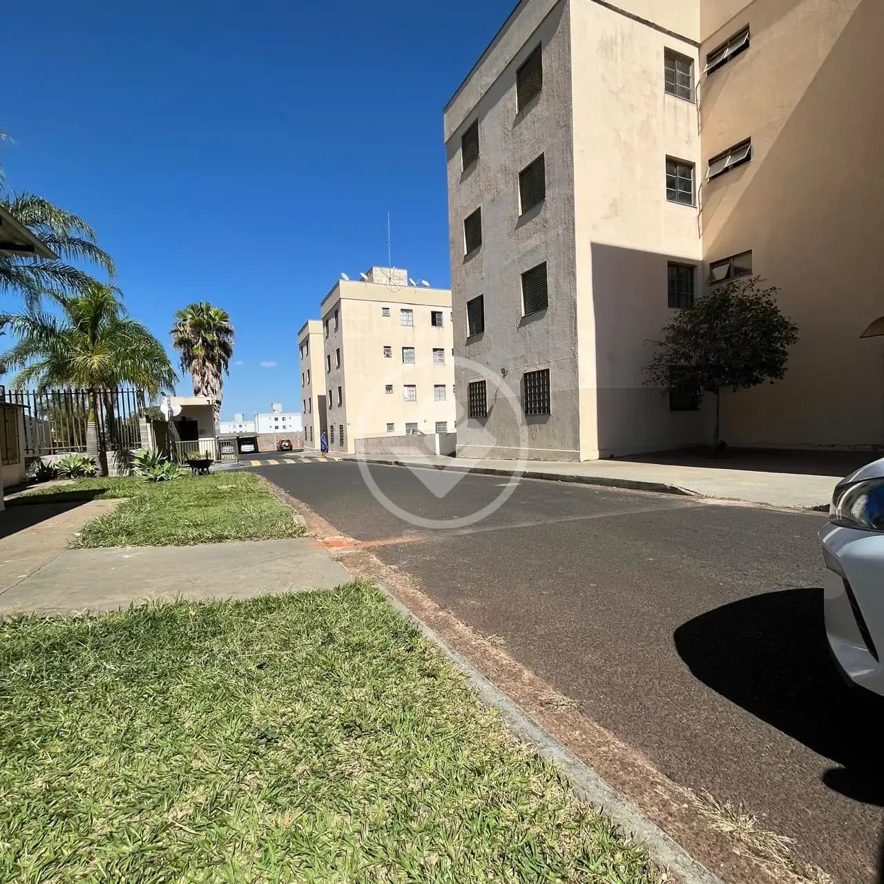 Apartamento Laranjeiras, Uberlândia - MG — foto 1