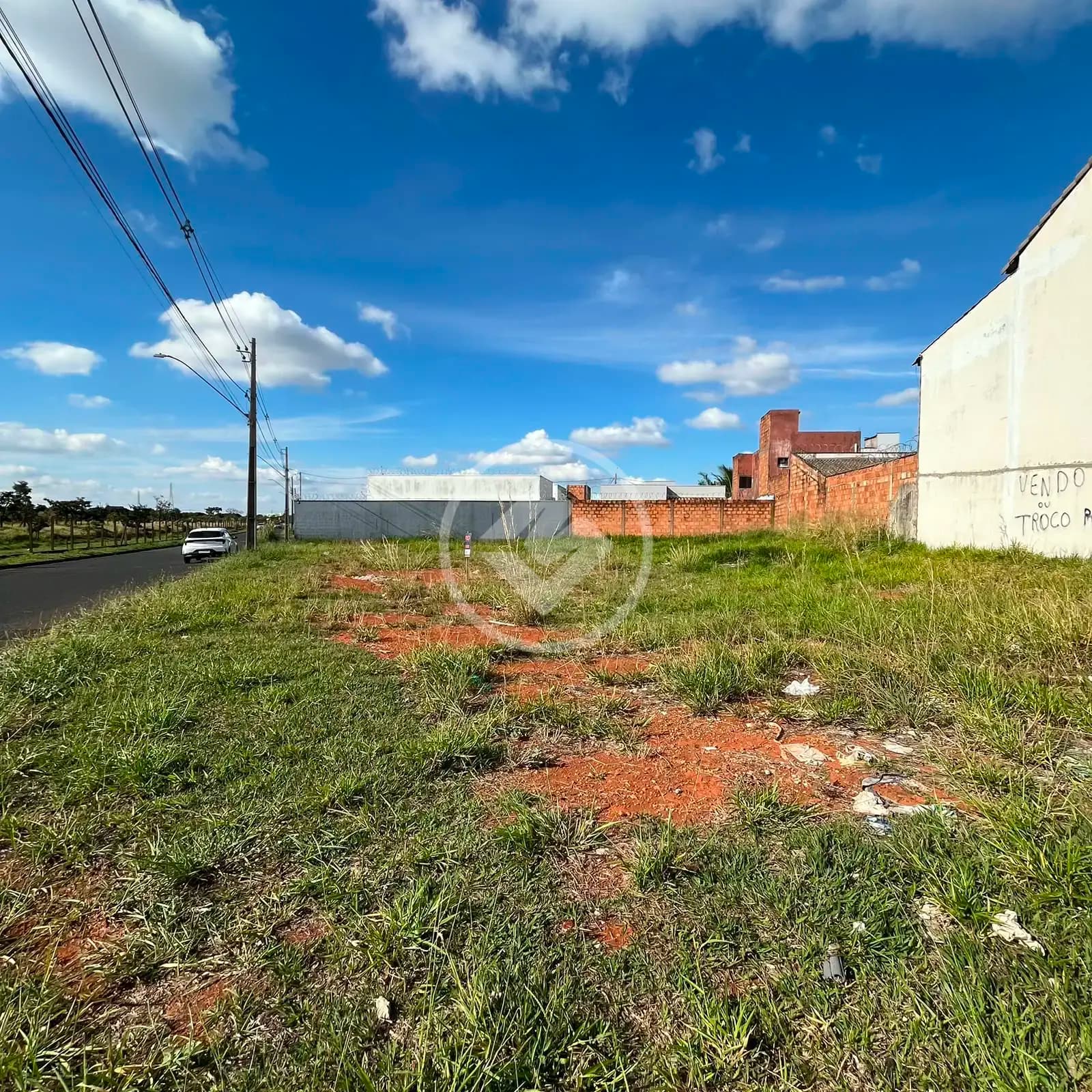 Terreno Novo Mundo, Uberlândia - MG — foto 1