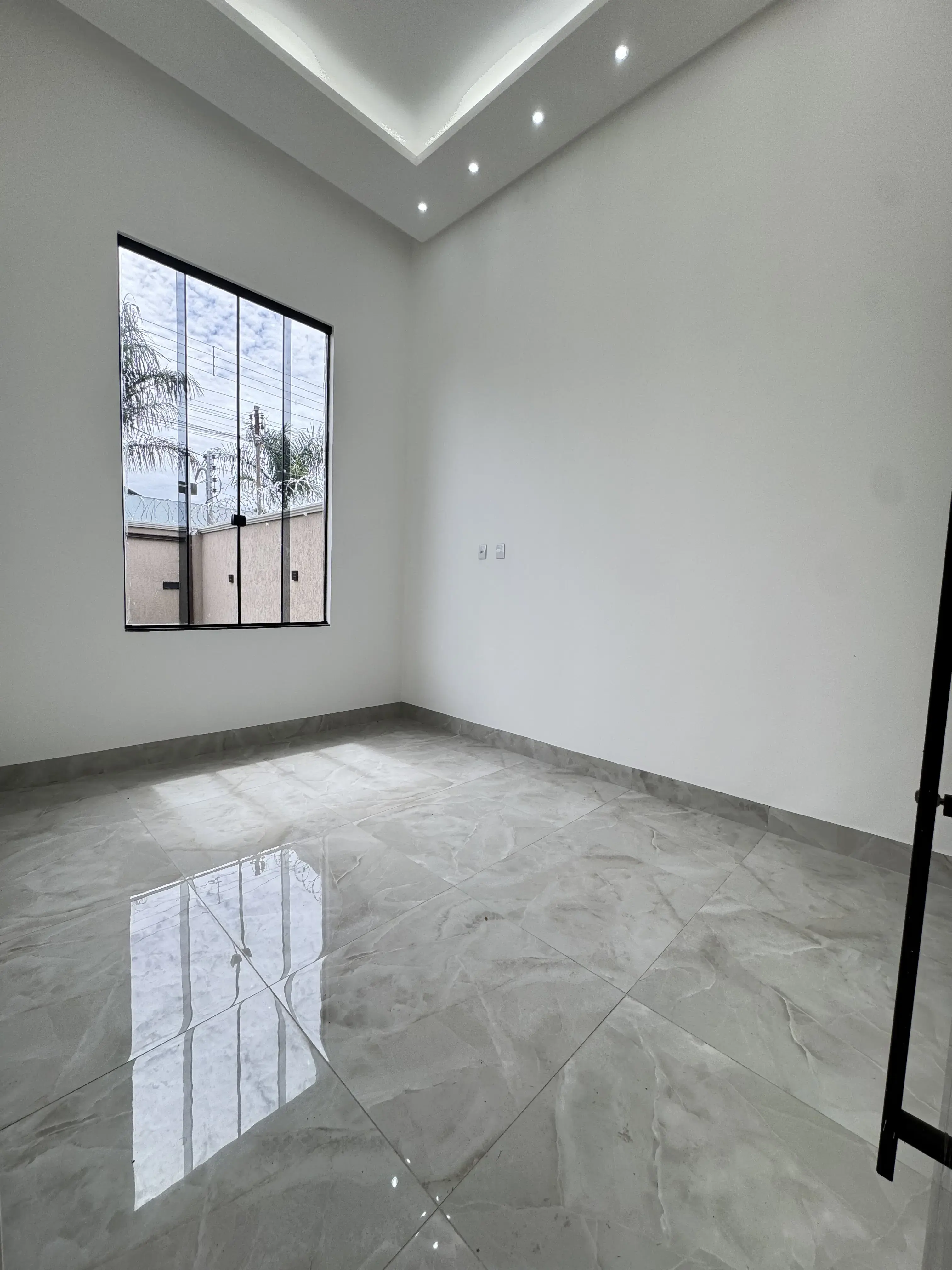 Casa 3 quartos no Pontal Sul - Acréscimo, Aparecida de Goiânia — foto 3 de 6