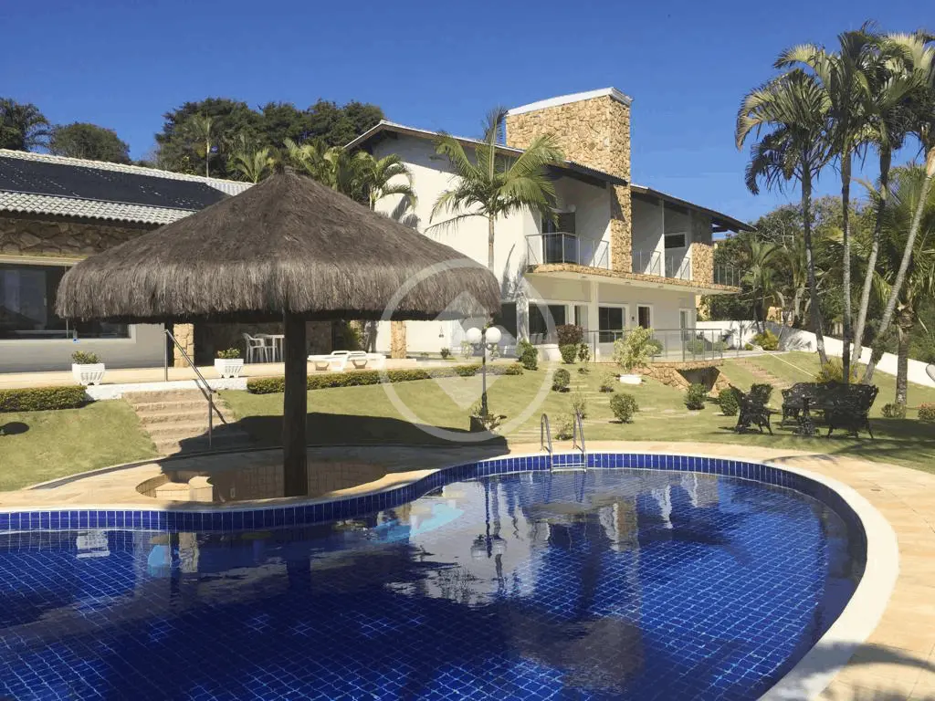 Casa a venda em condominio fechado em Vinhedo