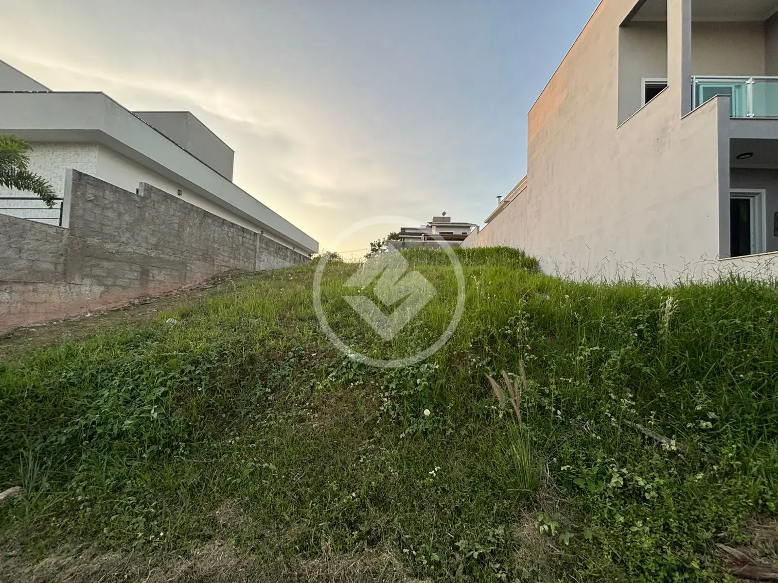 Terreno Condomínio Fazenda Santana, Valinhos - SP — foto 1