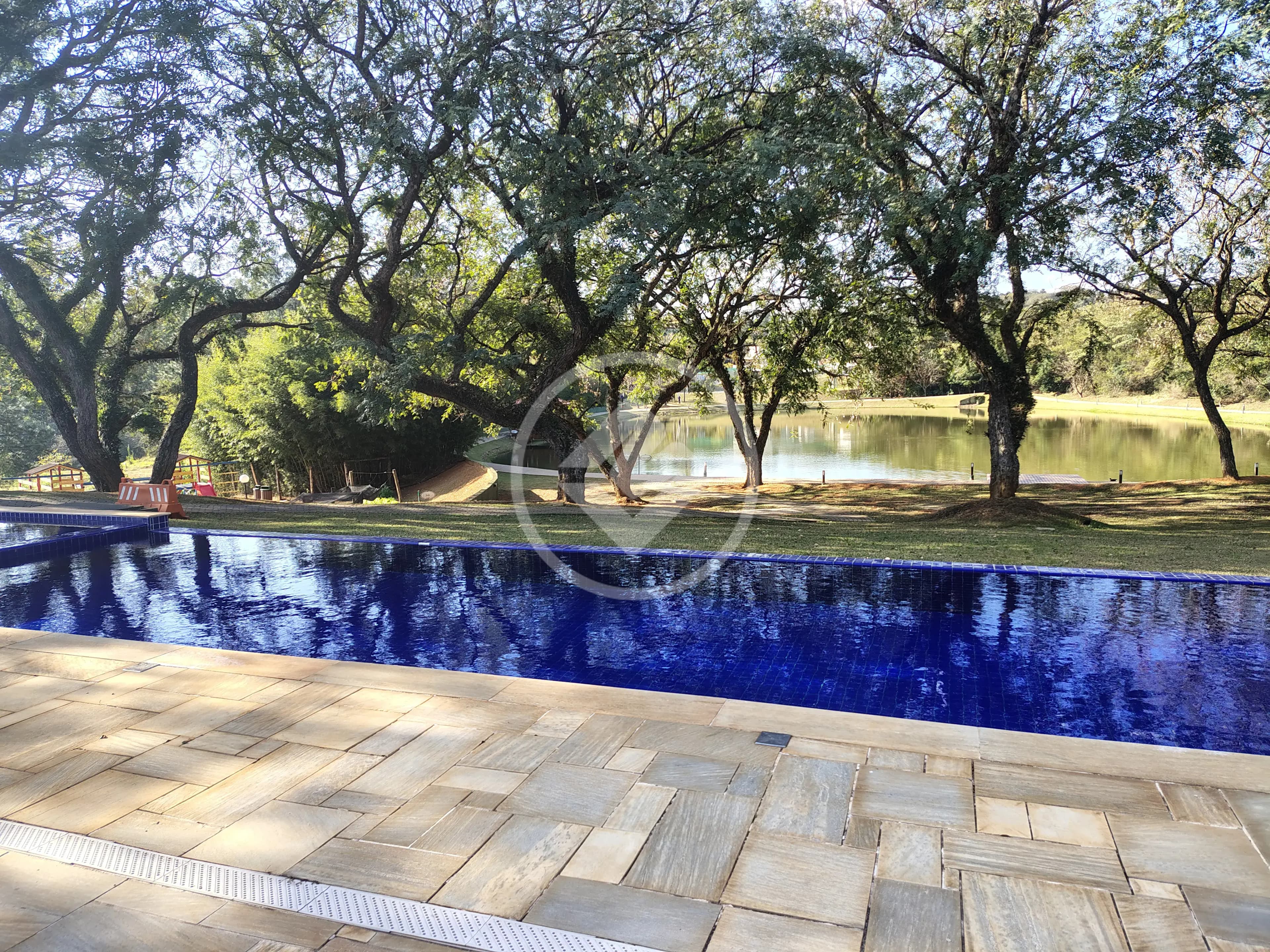 Terreno Condomínio Santa Cândida, Vinhedo - SP — foto 1