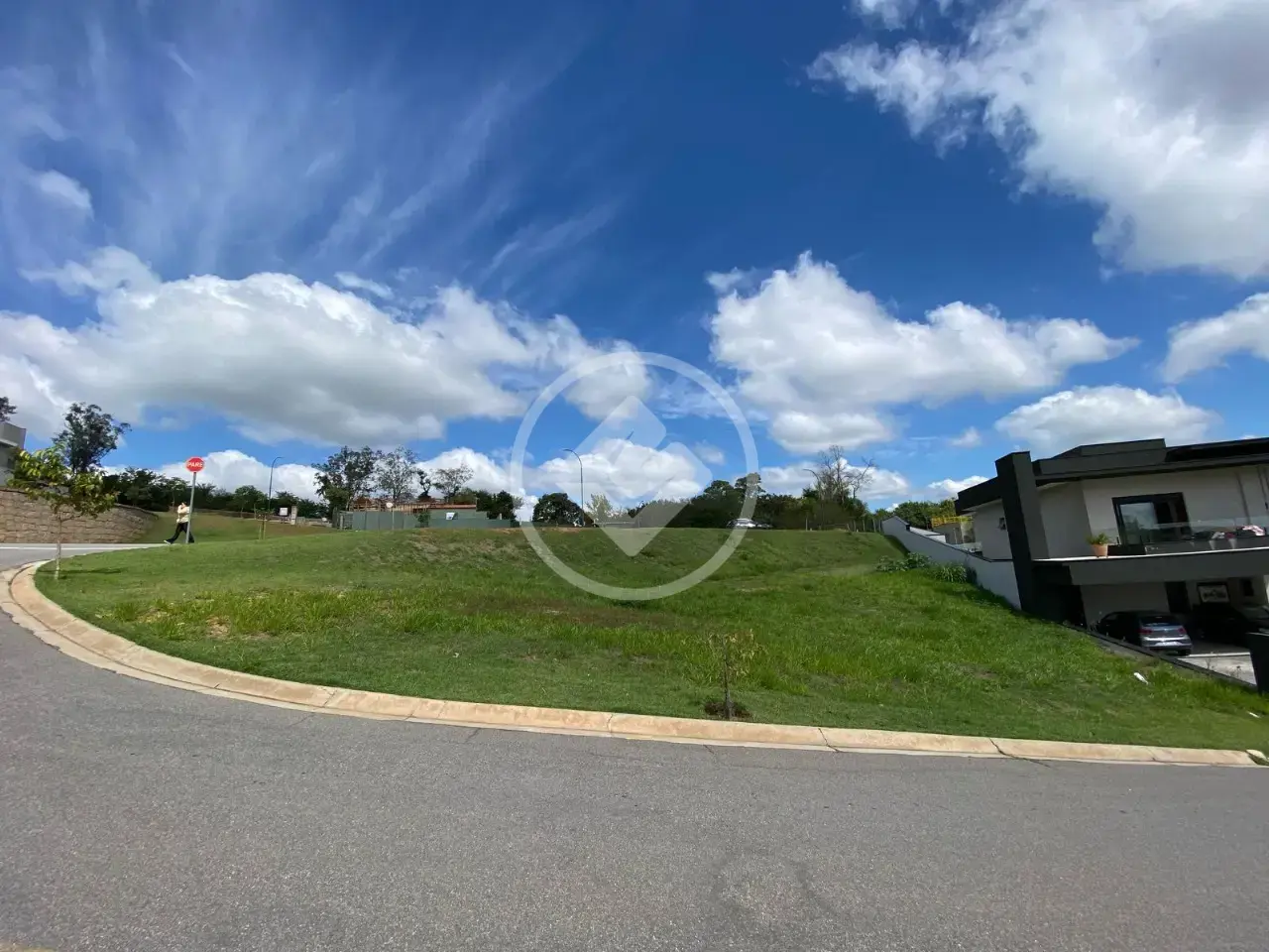 Terreno 811,92m² - Condomínio Residencial Arboretum Santa Cândida - Vinhedo - SP