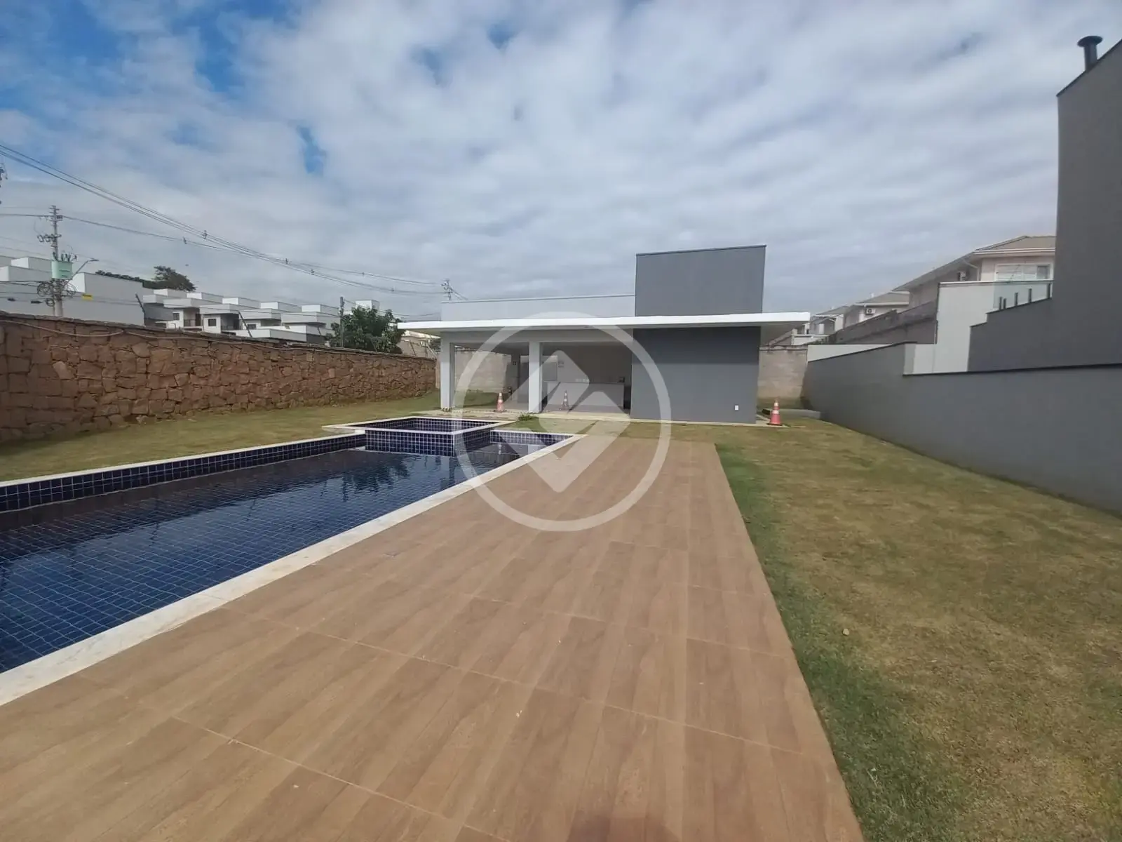 Terreno Condomínio Vila Capuava, Valinhos - SP — foto 2