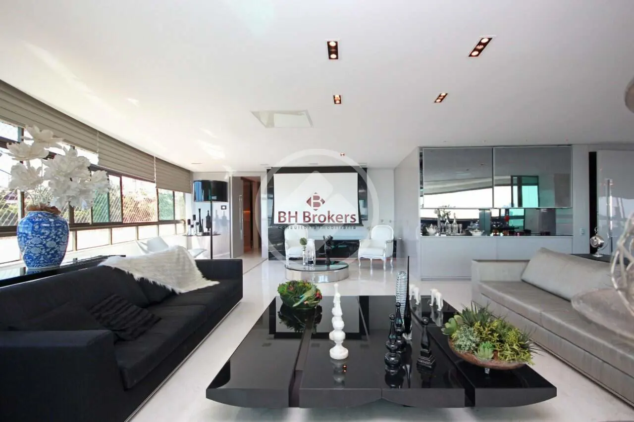Apartamento com 3 quartos à venda no bairro Santa Lúcia — Santa Lúcia, Belo Horizonte