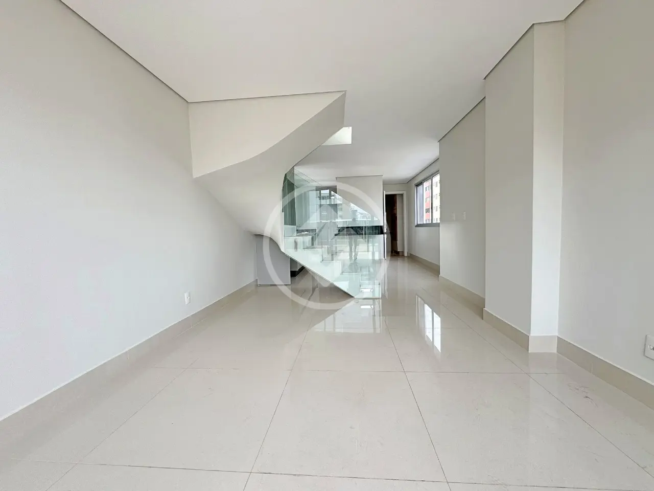 Cobertura com 2 quartos à venda no bairro Lourdes — Lourdes, Belo Horizonte