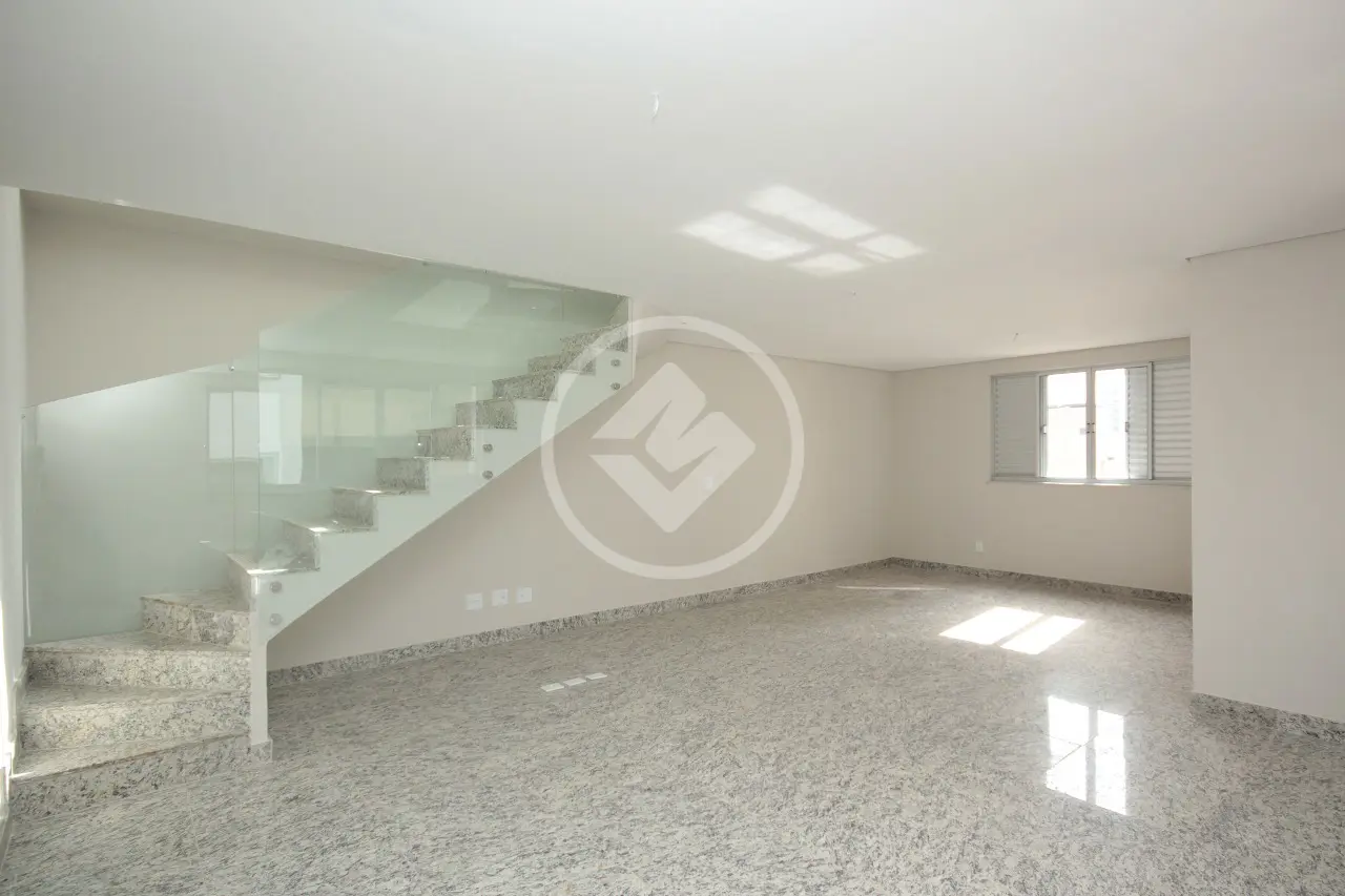 Cobertura com 1 quarto à venda no bairro Lourdes — Lourdes, Belo Horizonte