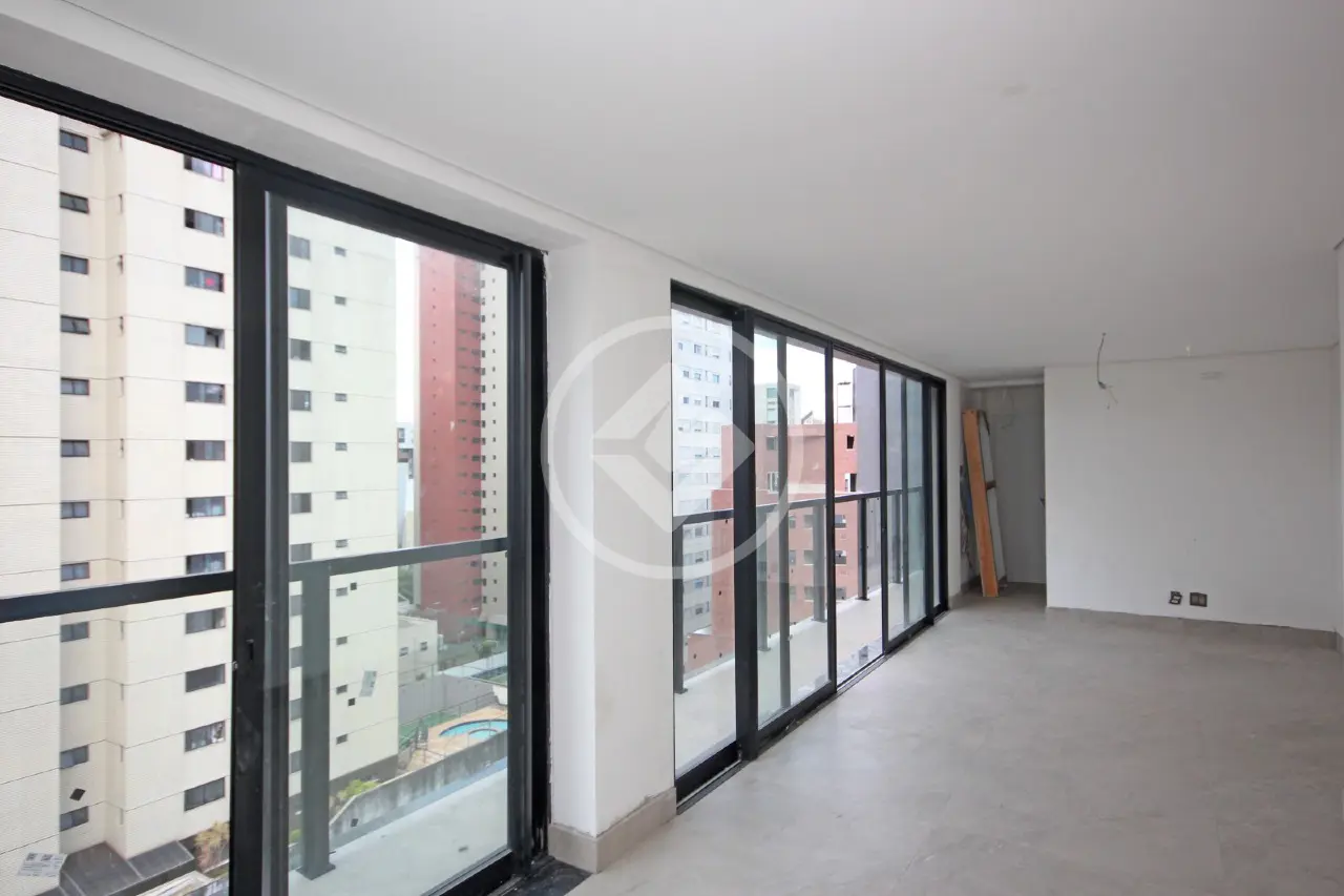 Apartamento com 3 quartos à venda no bairro Lourdes — Lourdes, Belo Horizonte