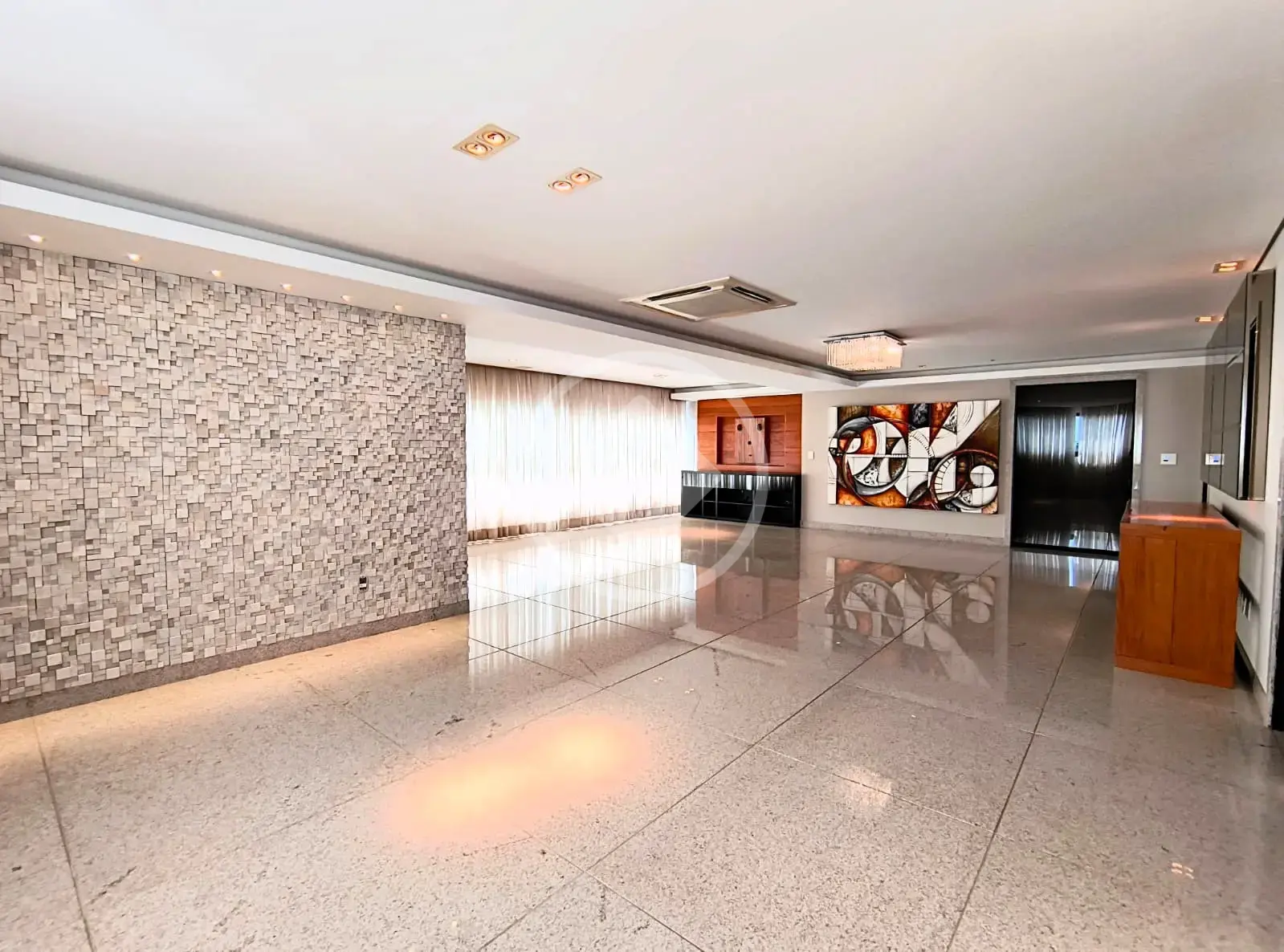 Apartamento com 4 quartos à venda no bairro Belvedere — Belvedere, Belo Horizonte