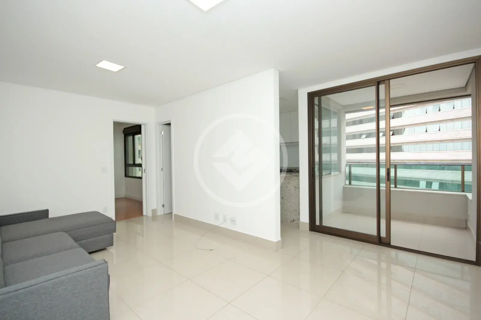Apartamento com 1 quarto à venda no bairro Vale do Sereno — Vale do Sereno, Nova Lima