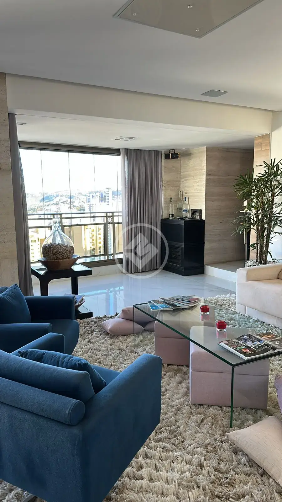 Apartamento com 4 quartos à venda no bairro Vila da Serra — Vila da Serra, Belo Horizonte