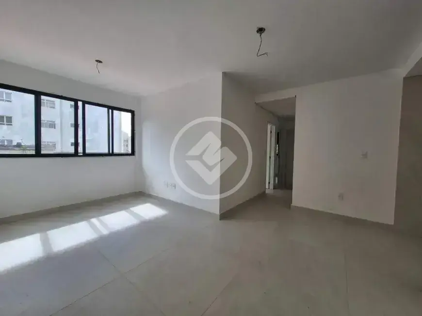 Apartamento com 3 quartos à venda no bairro Cruzeiro — Cruzeiro, Belo Horizonte