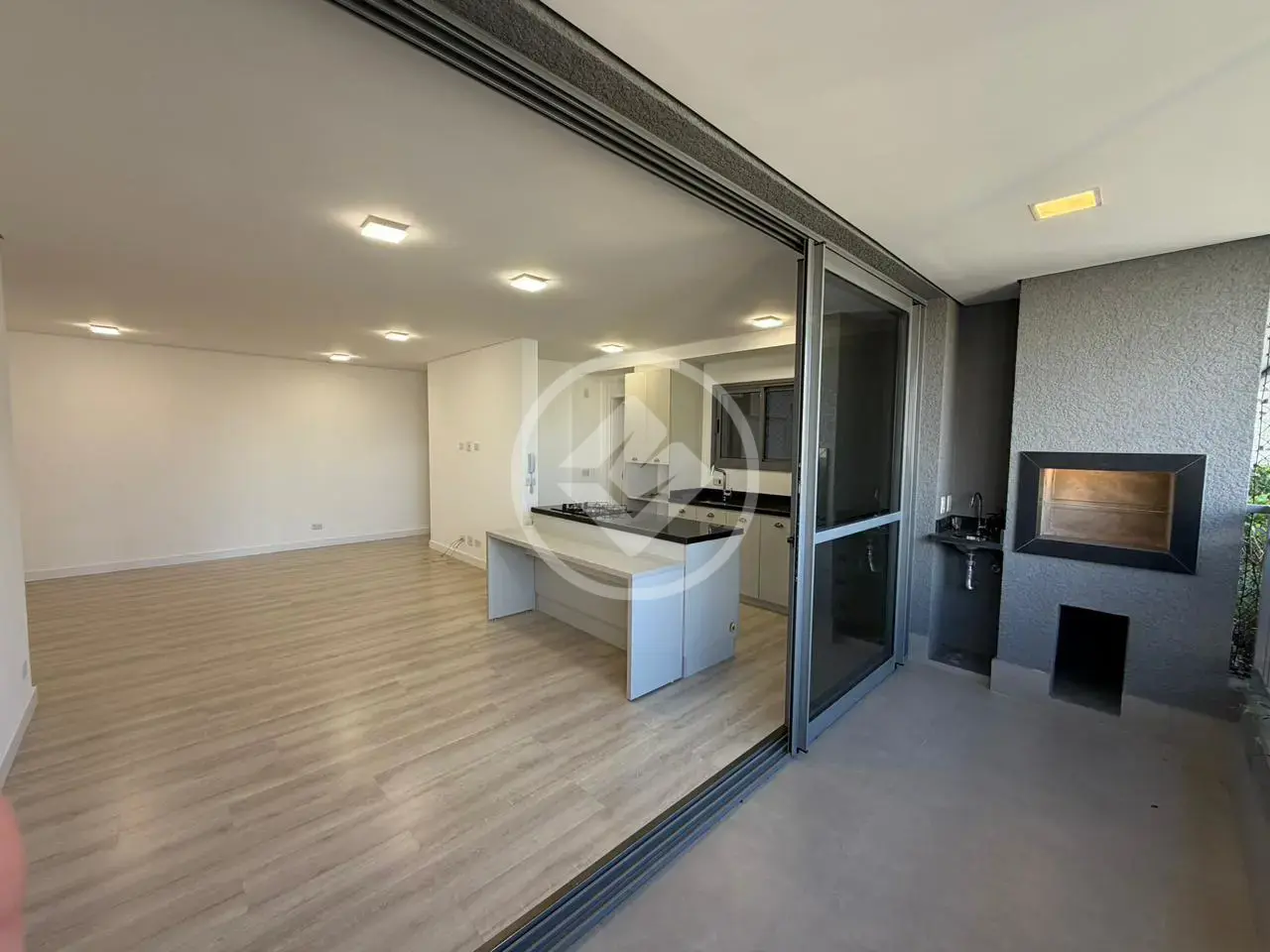Apartamento à venda no bairro Centro, Curitiba – foto 4 de 10