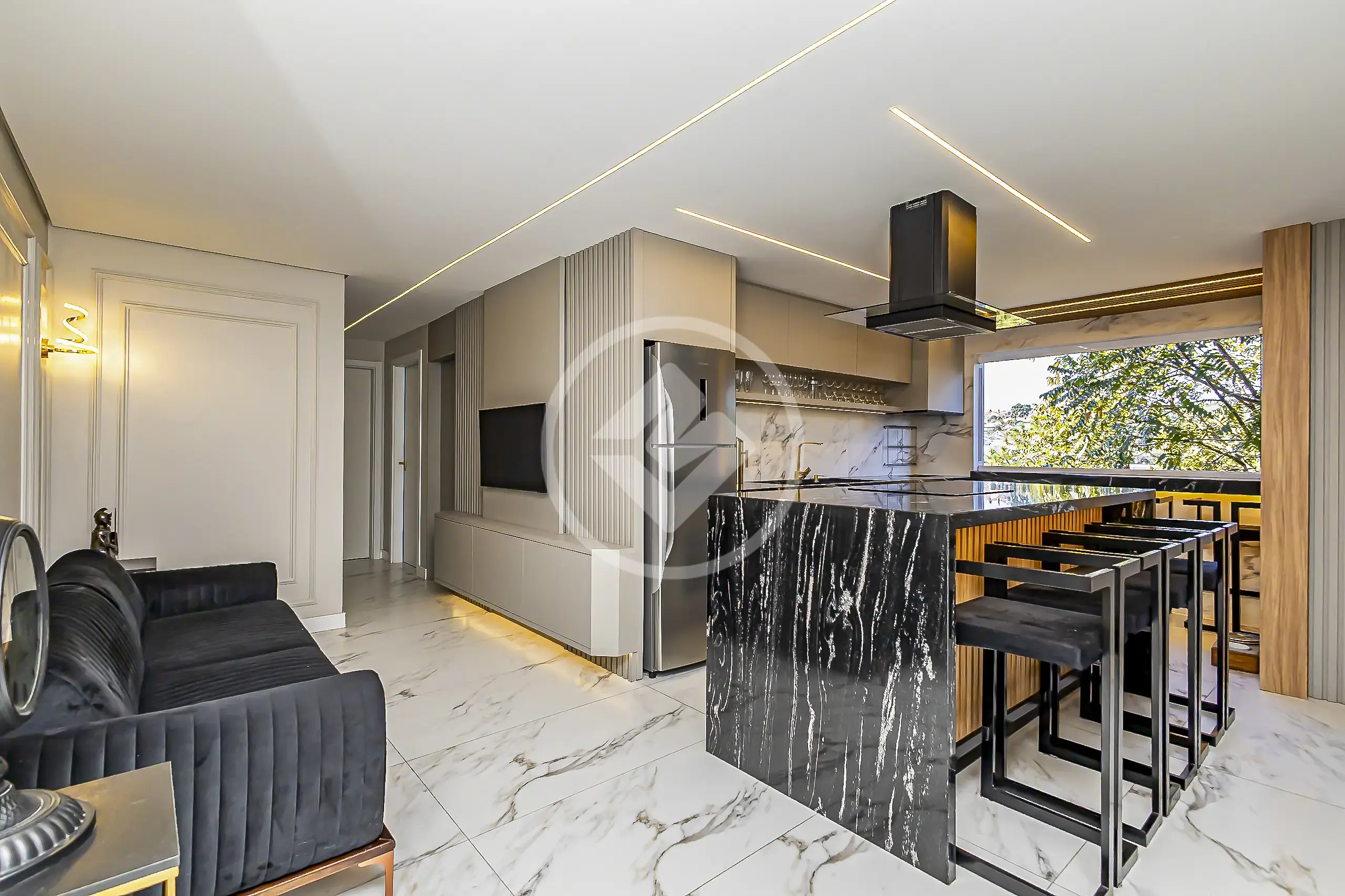 Apartamento à venda no bairro Cascatinha, Curitiba – Edifício Prima Torre, porteira fechada