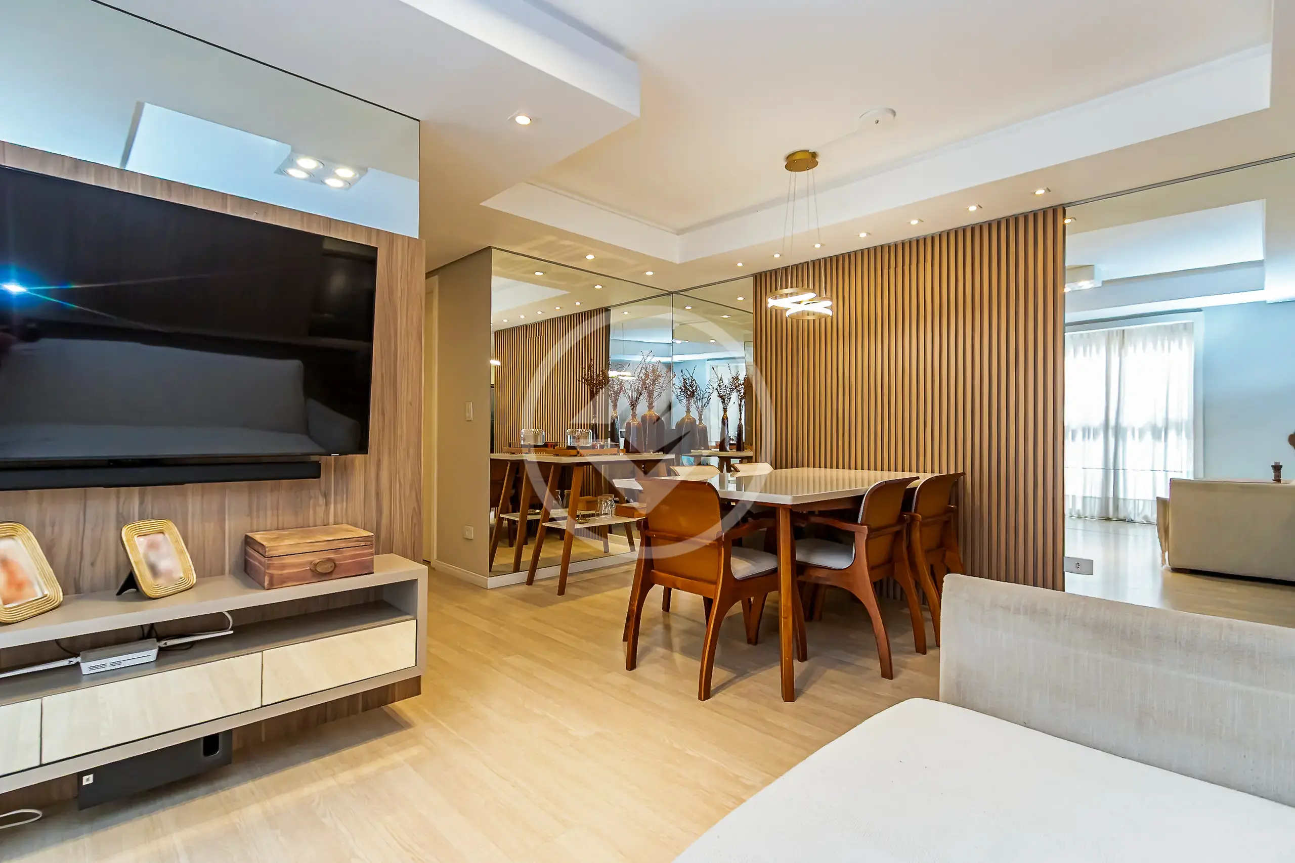 Apartamento à venda no bairro Mercês, Curitiba – foto 1 de 27