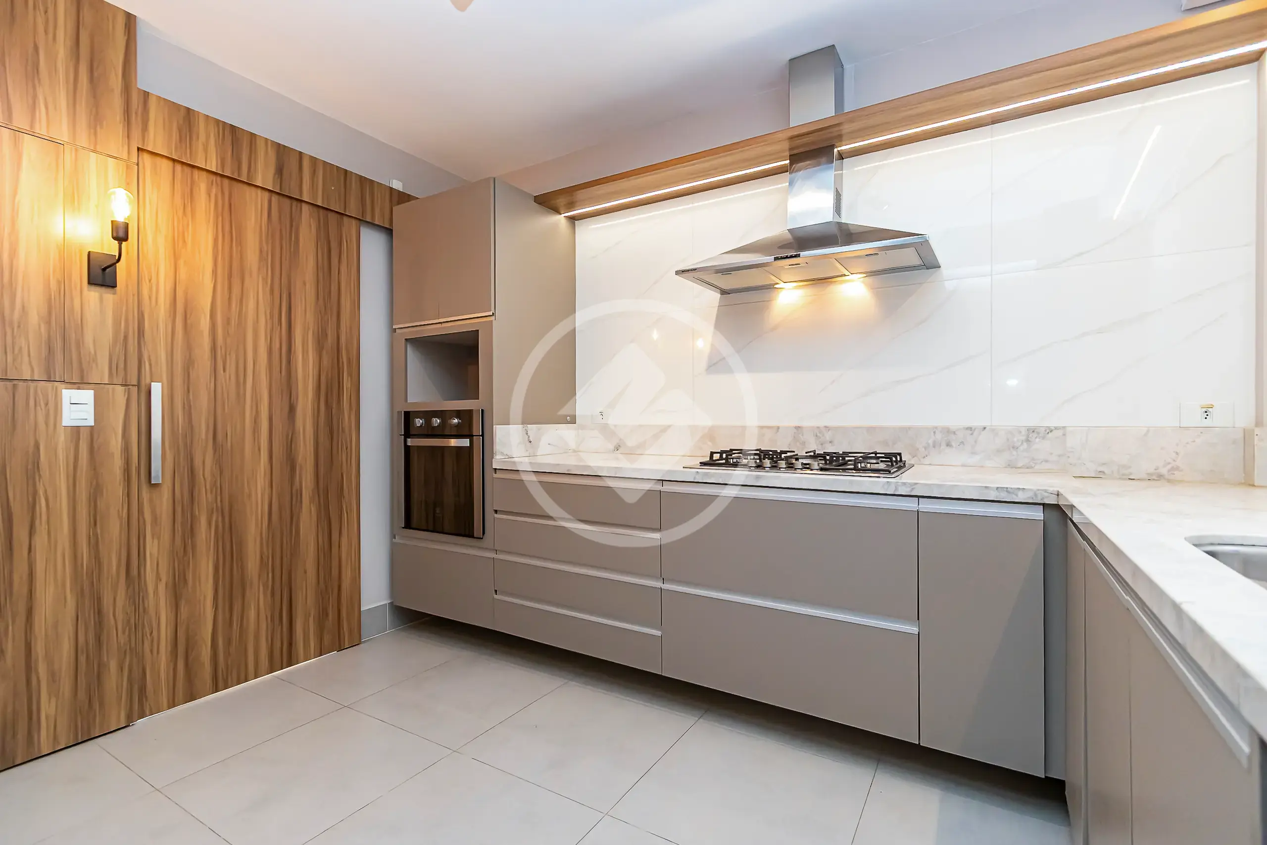 Apartamento à venda no bairro Bigorrilho, Curitiba – foto 2 de 17