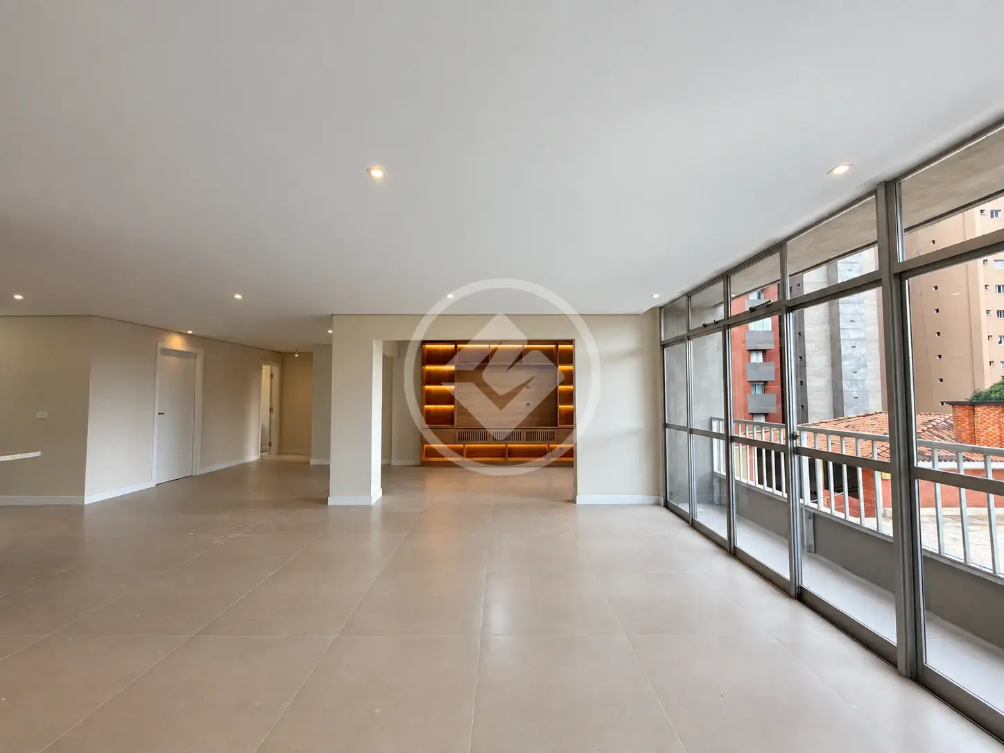 Apartamento à venda no bairro Bigorrilho, Curitiba – foto 2 de 27