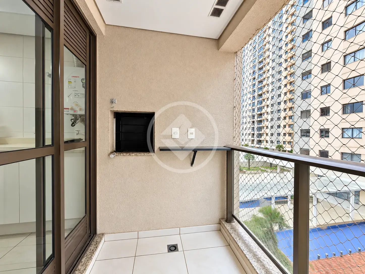 Apartamento à venda no bairro Capão Raso, Curitiba – foto 4 de 17