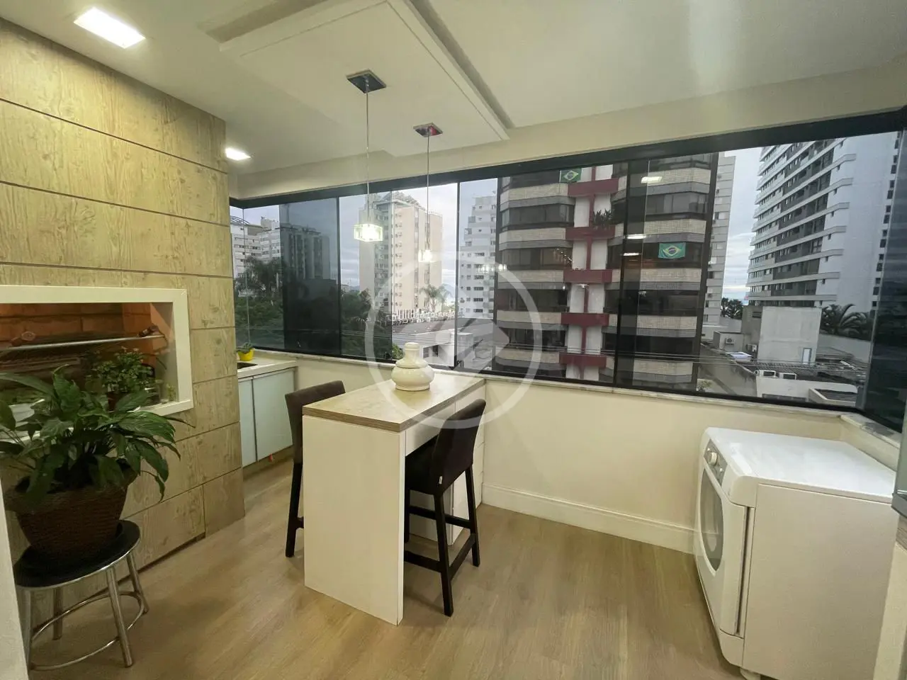 Apartamento com 4 quartos na Rua Bocaiúva, foto 32 de 35