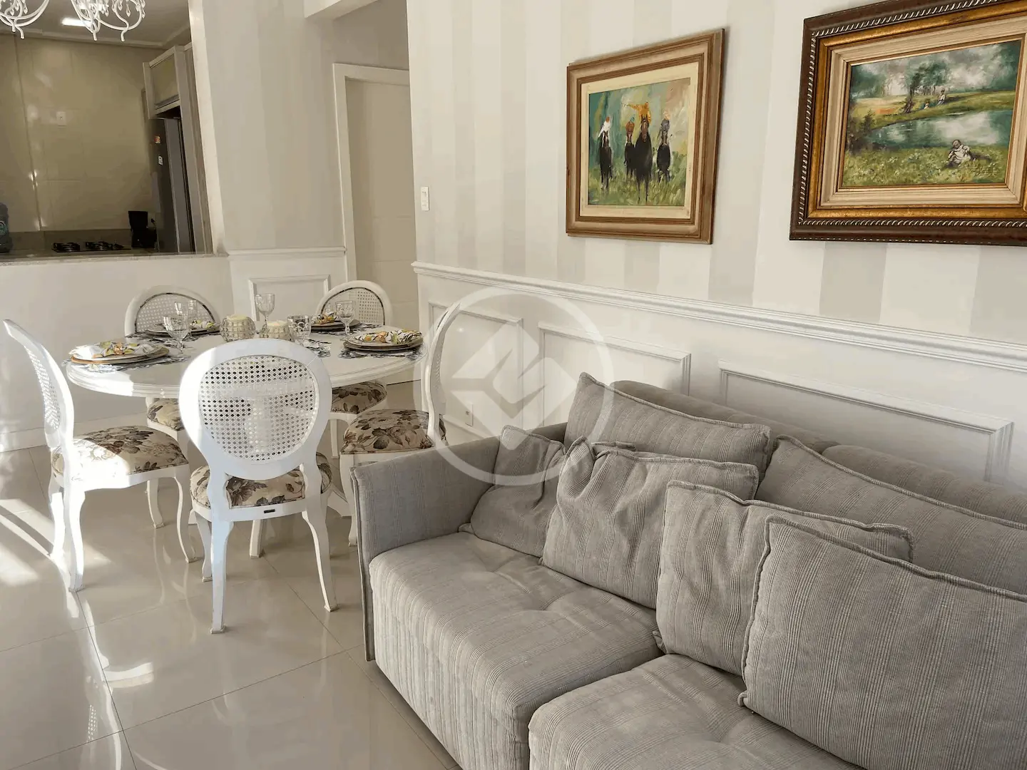 Apartamento com 2 quartos na Rua Anita Garibaldi, foto 3 de 22
