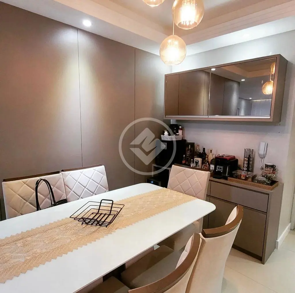 Apartamento com 3 quartos na Rua Ferreira Lima, foto 3 de 9