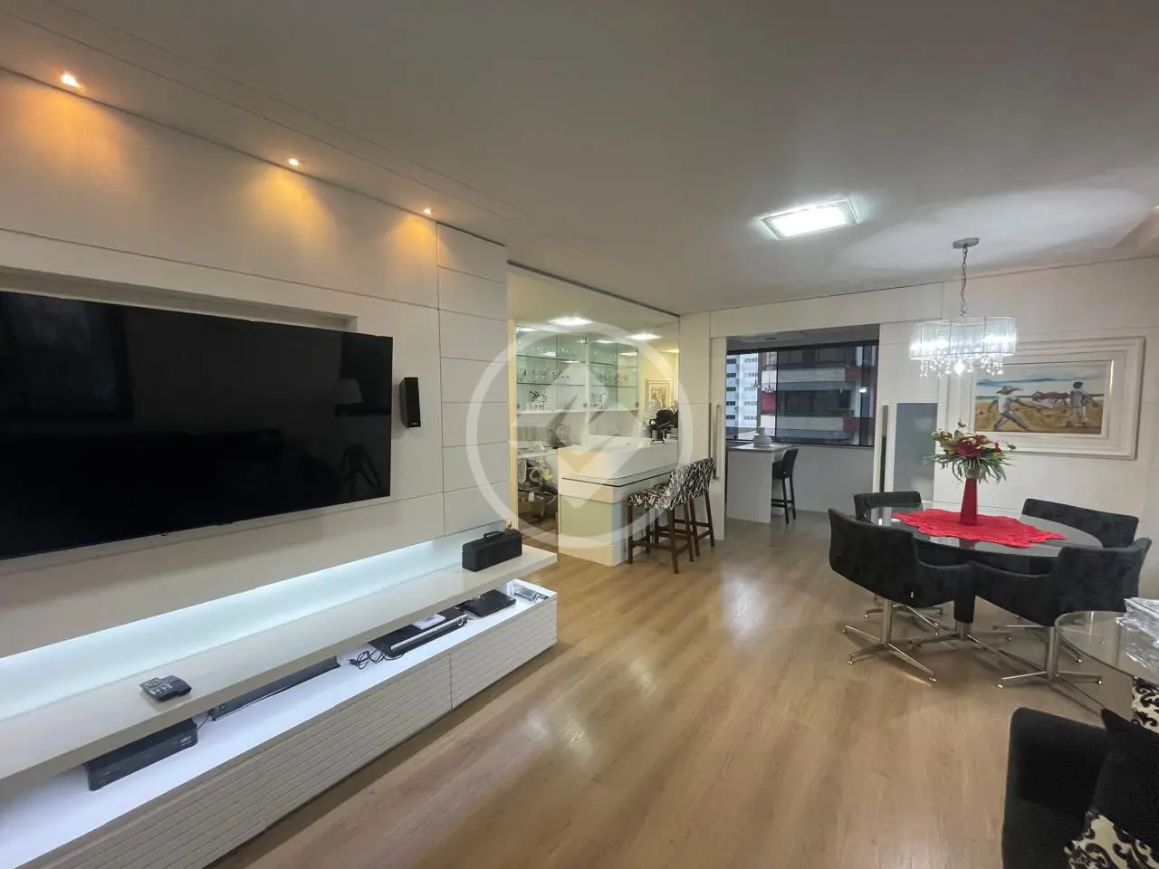 Apartamento com 4 quartos na Rua Bocaiúva, foto 3 de 35