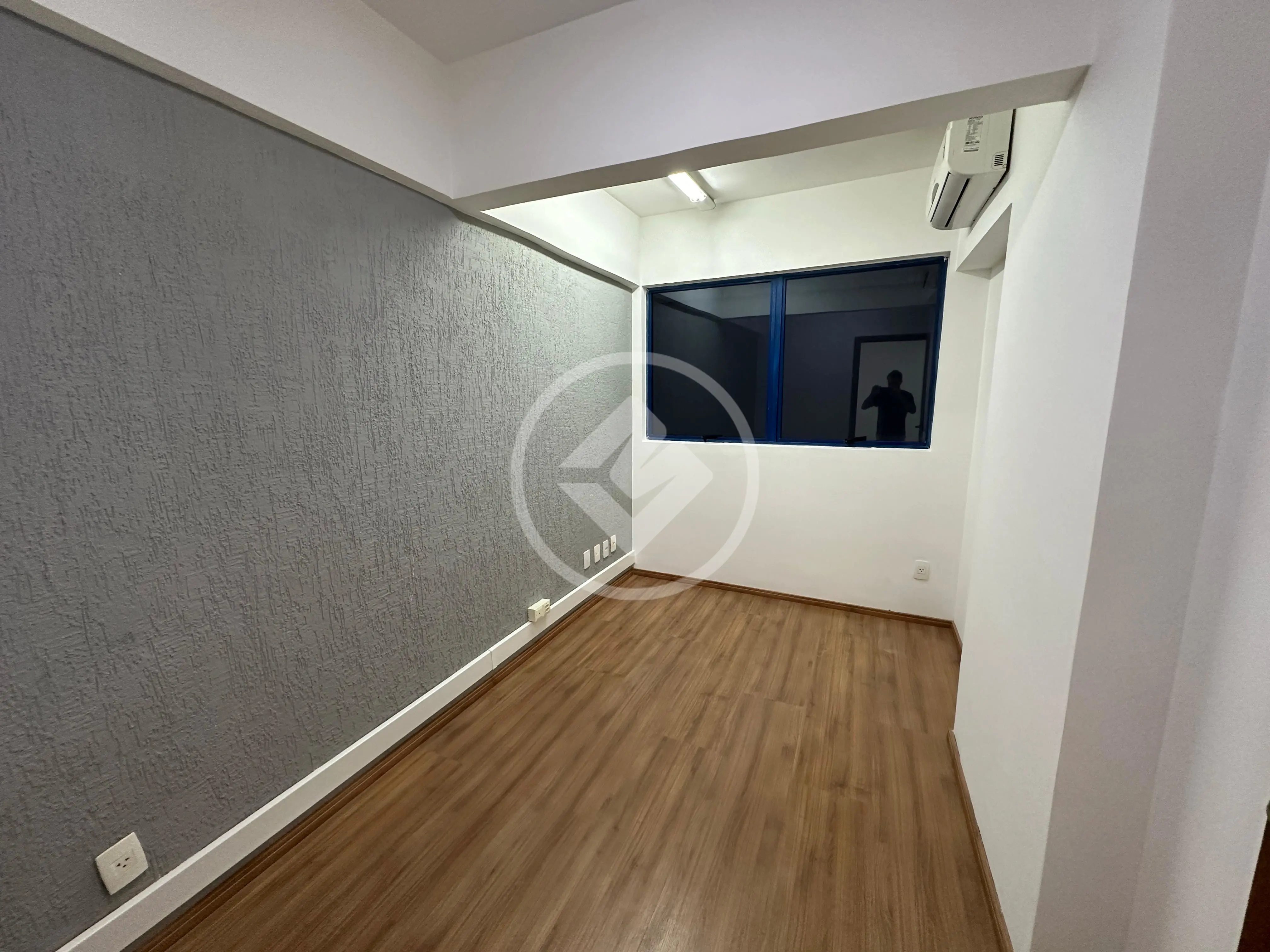 Sala comercial de 107,52 m² na Rua Saldanha Marinho, foto 3 de 14