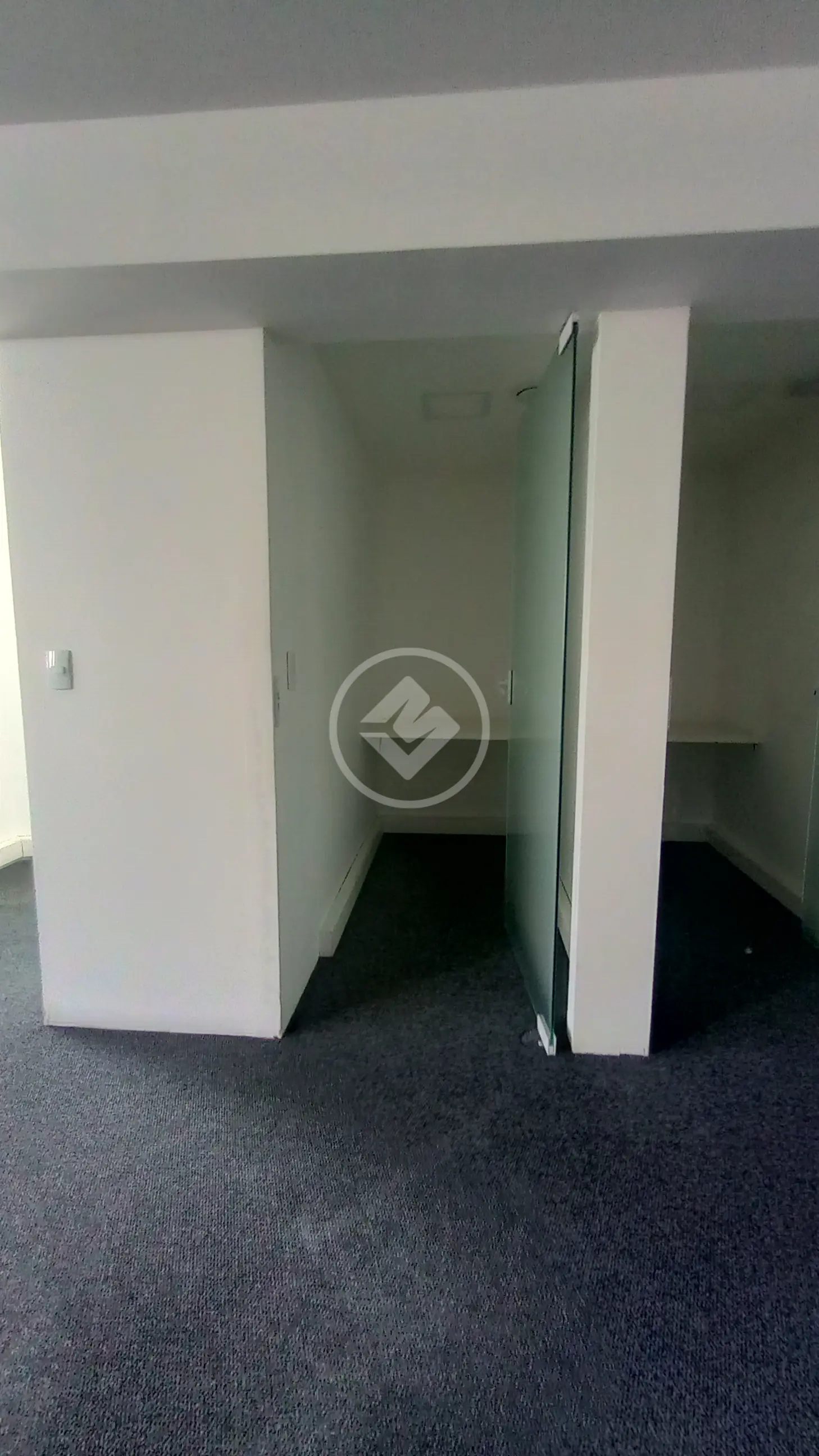 Sala comercial de 221 m² na Rua Martinho Calado, foto 23 de 25