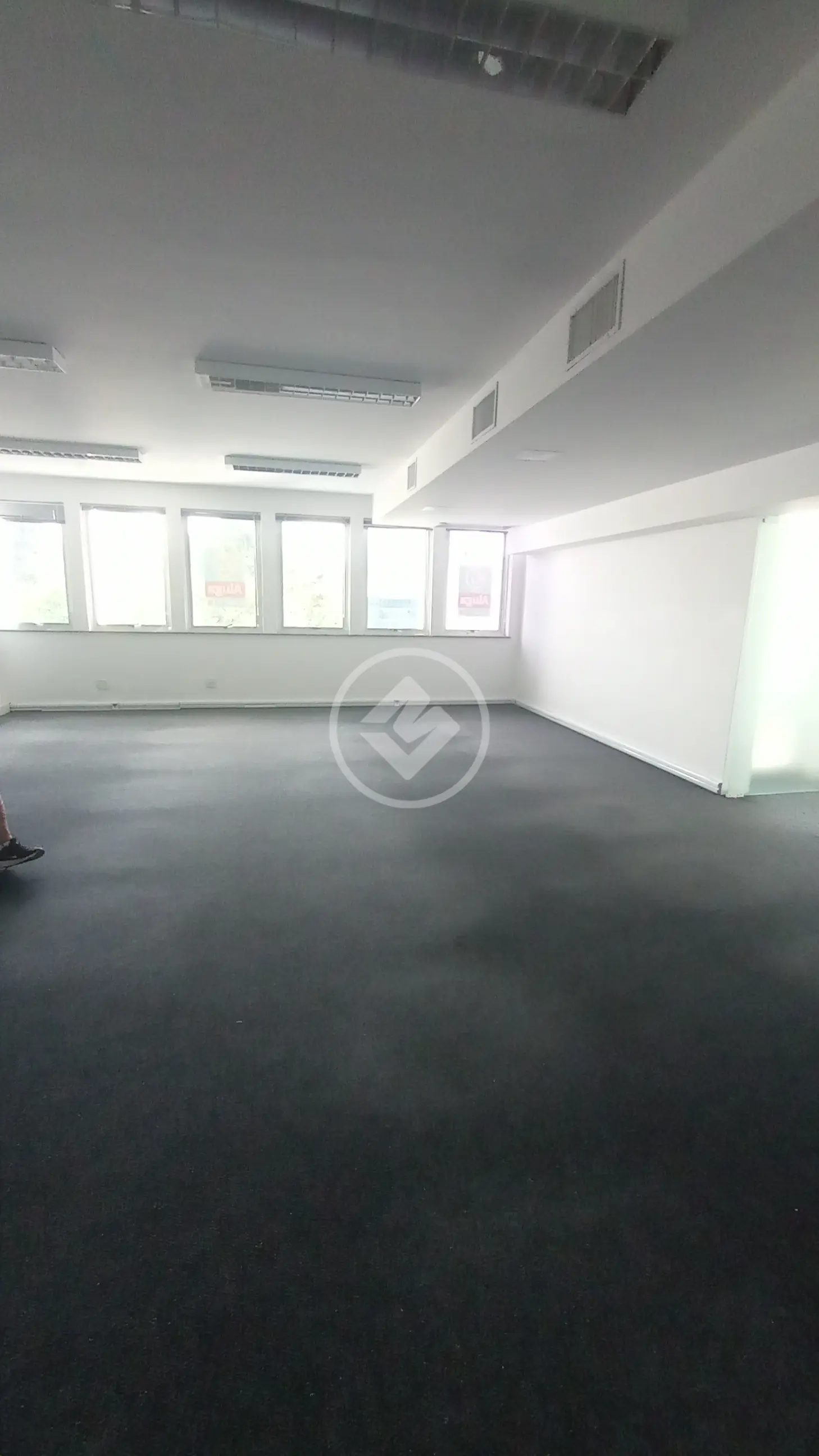 Sala comercial de 221 m² na Rua Martinho Calado, foto 25 de 25