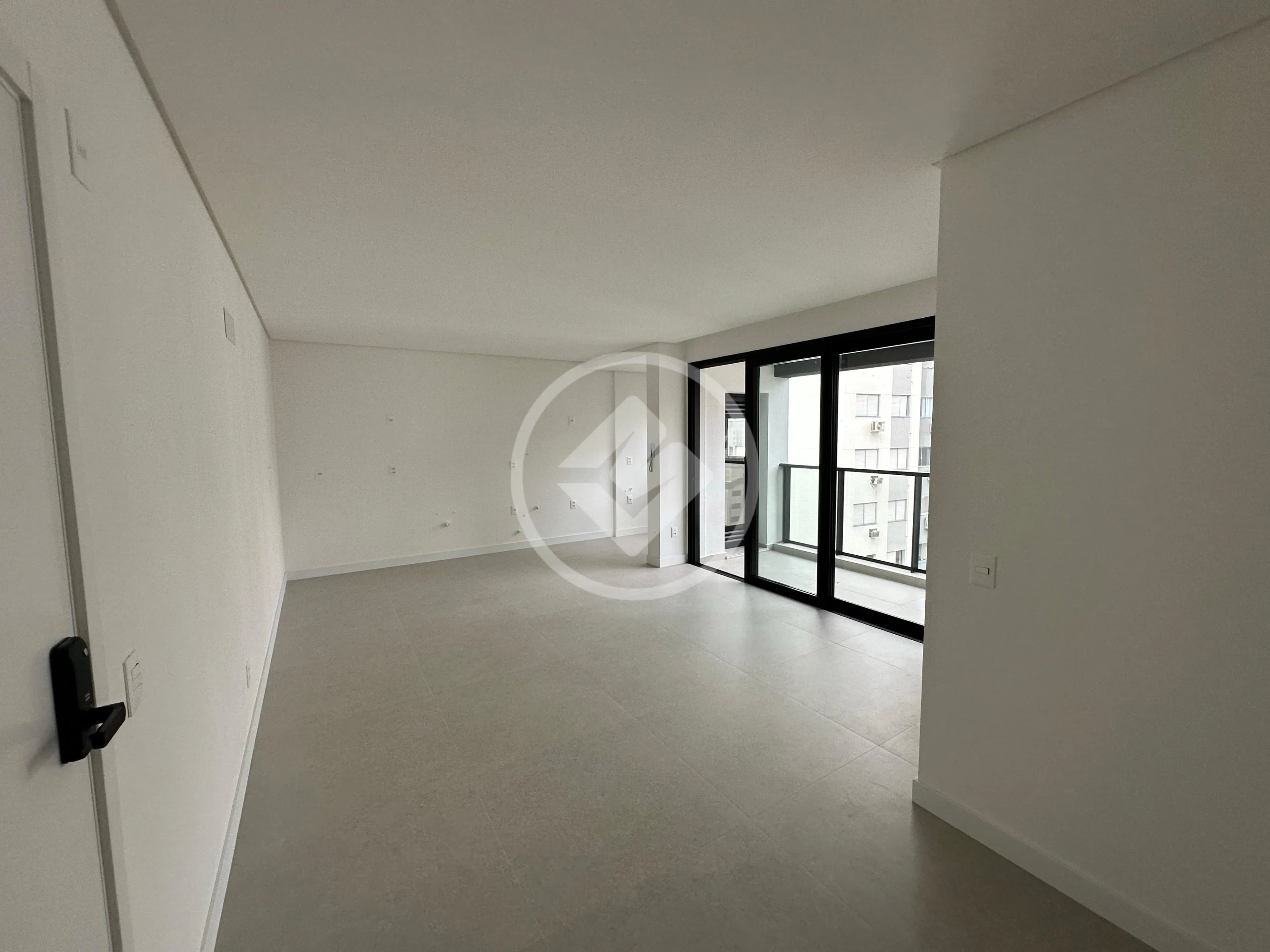 Apartamento com 3 quartos no Centro, foto 5 de 25
