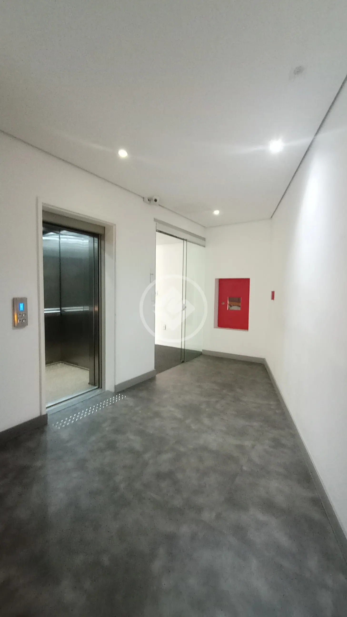 Sala comercial de 221 m² na Rua Martinho Calado, foto 7 de 25