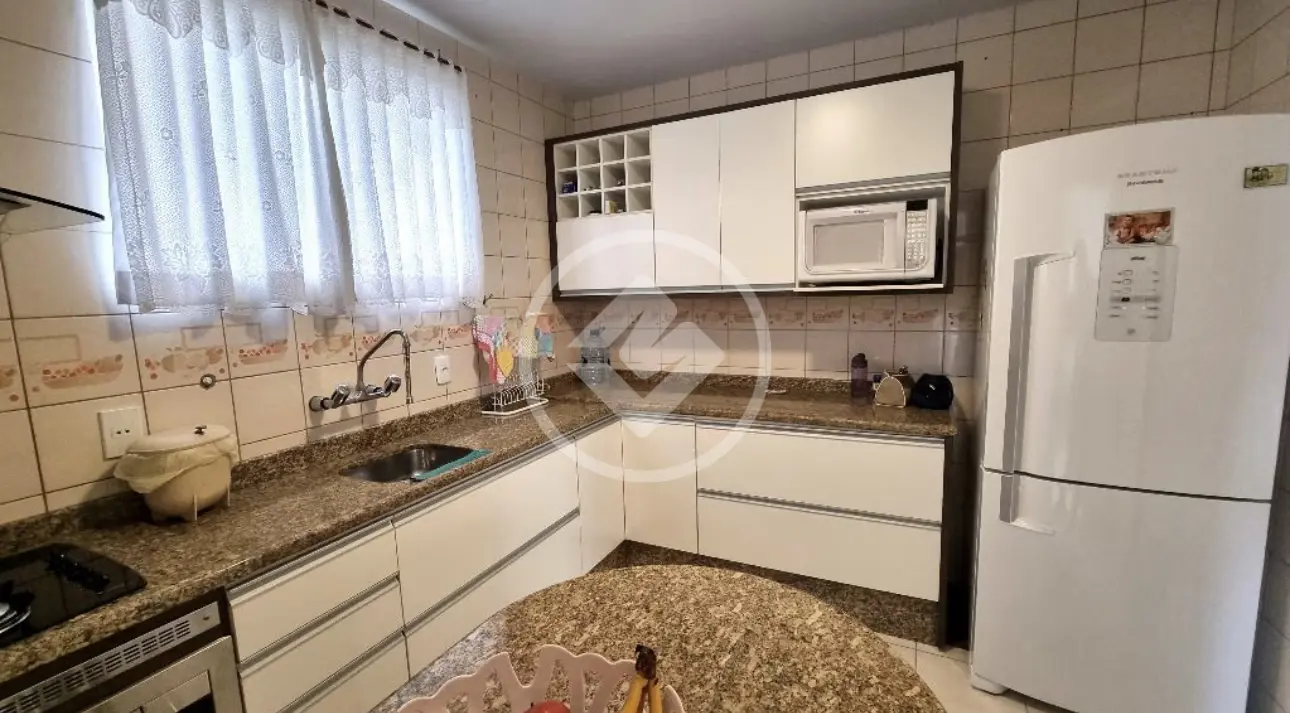 Apartamento com 3 quartos na Avenida Mauro Ramos, foto 5 de 23