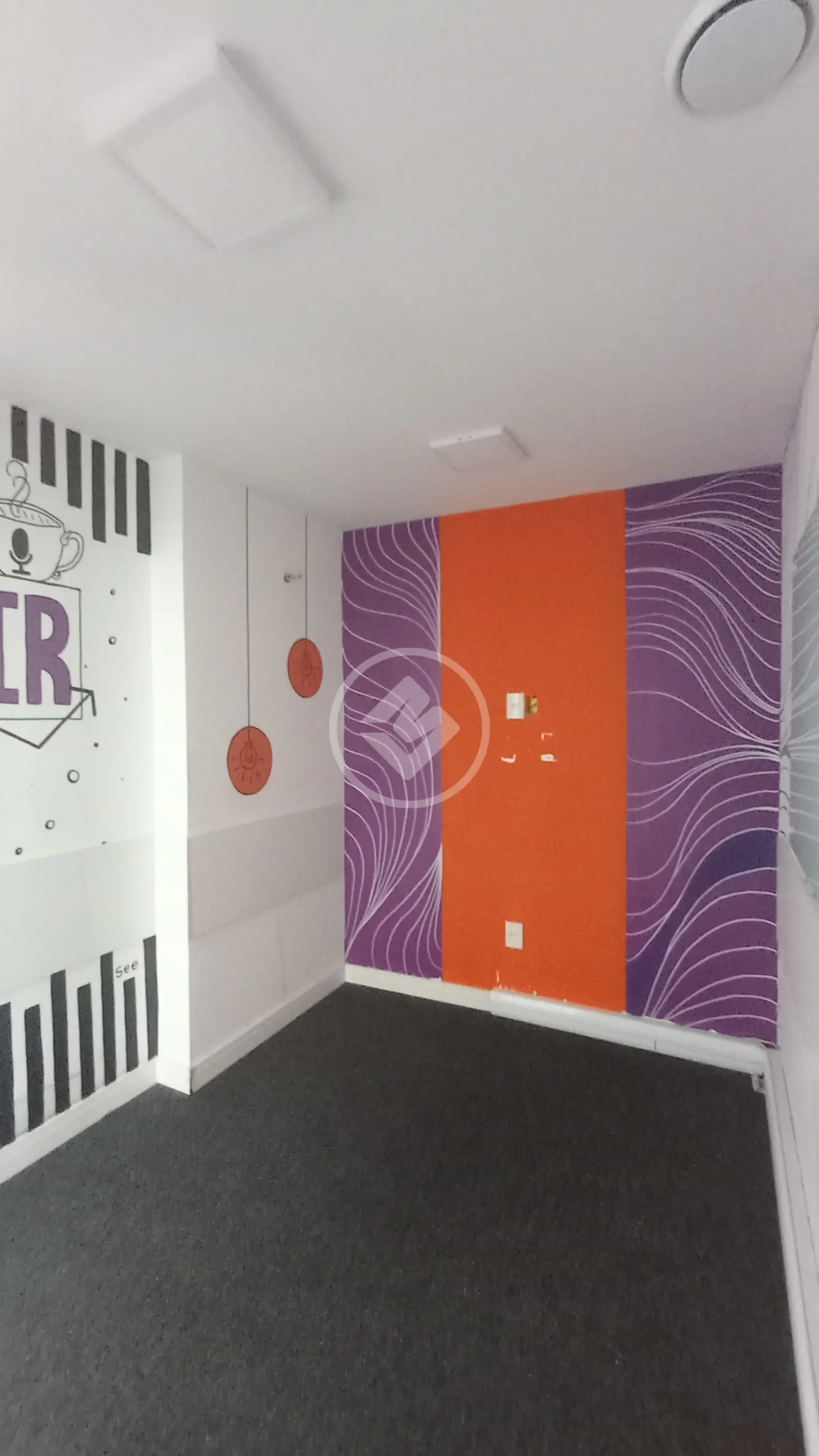 Sala comercial de 221 m² na Rua Martinho Calado, foto 6 de 25